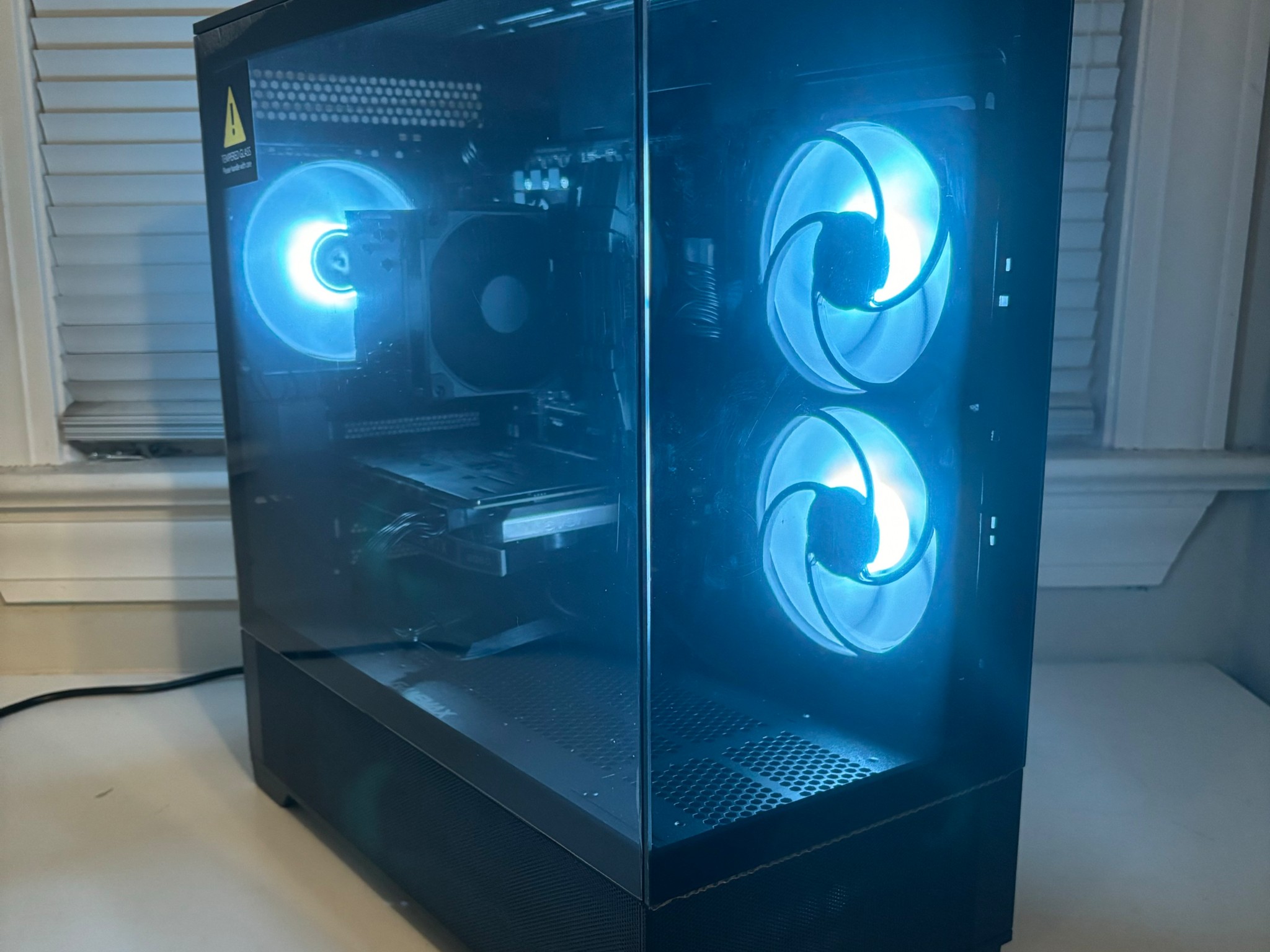 RTX 2060 | Ryzen 7 | 32GB RAM | 1TB NVME | WiFi