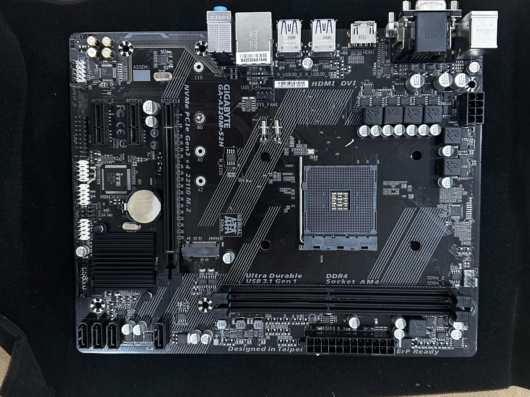 Gigabyte GA-A320M-S2H AM4 DDR4 Motherboard (tested, works) *read description*