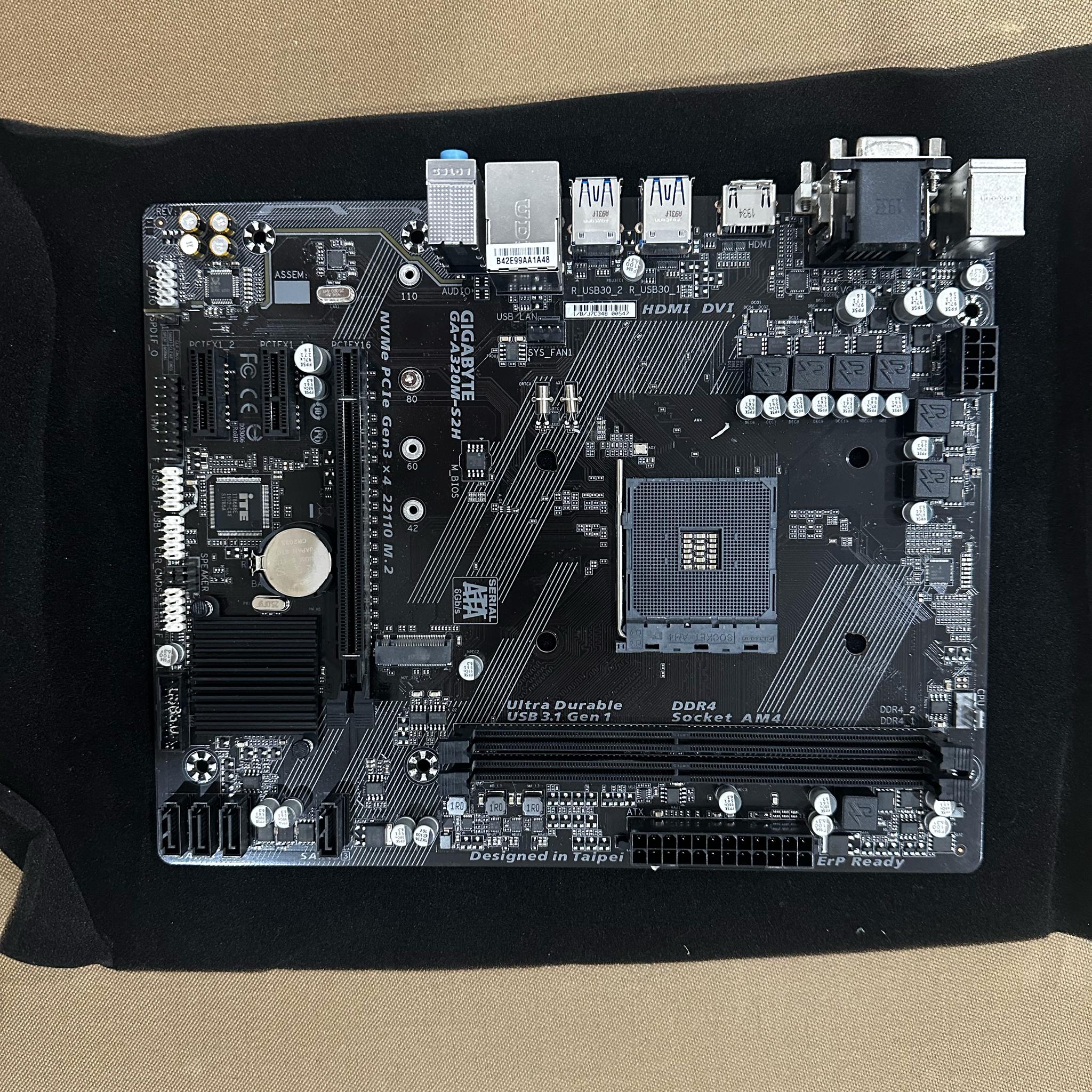 Gigabyte GA-A320M-S2H AM4 DDR4 Motherboard (tested, works) *read description*