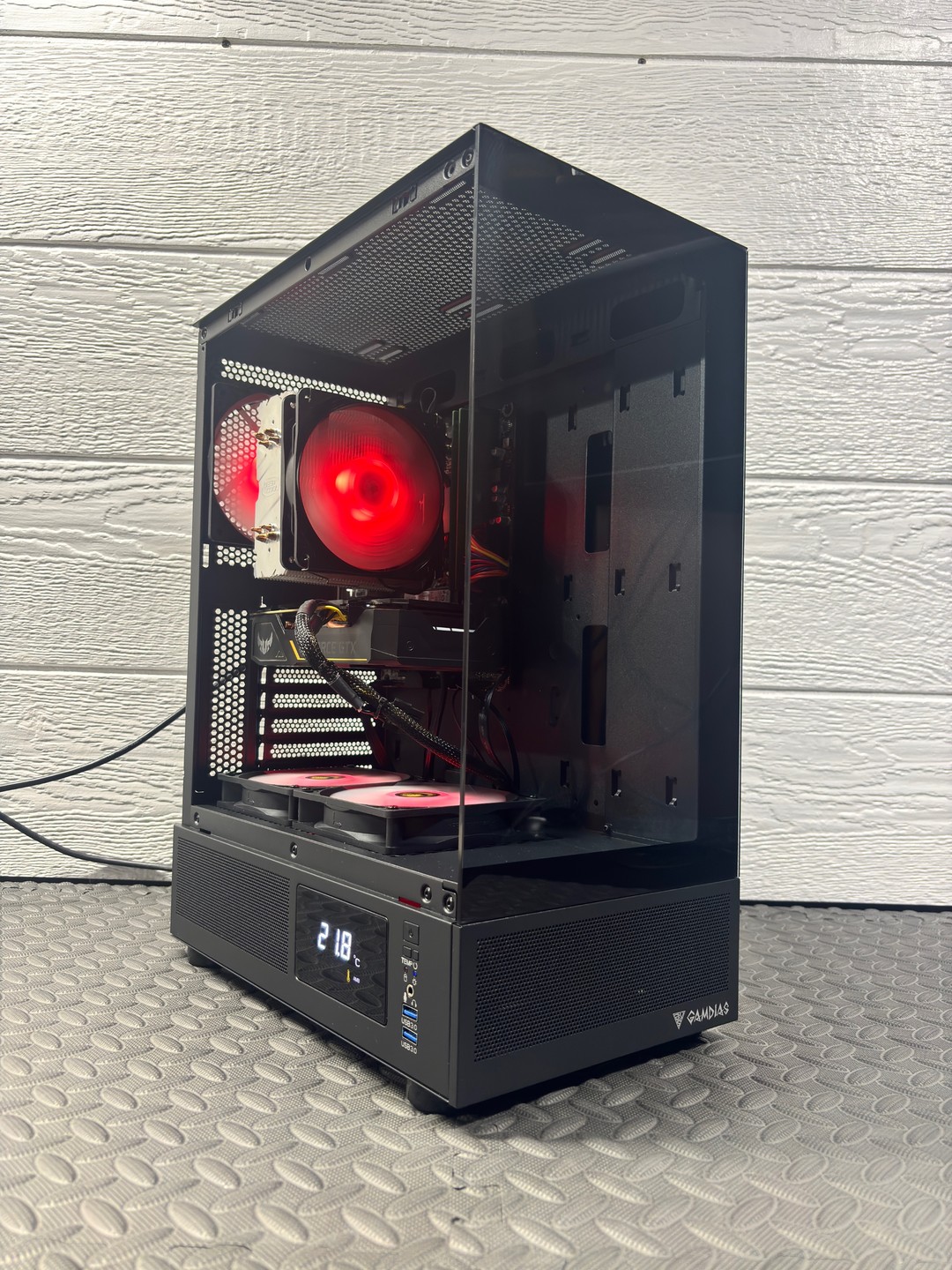 Gaming PC — Ryzen 5 1600 • GTX 1660 Super • 16GB RAM • SSD + 2TB ...
