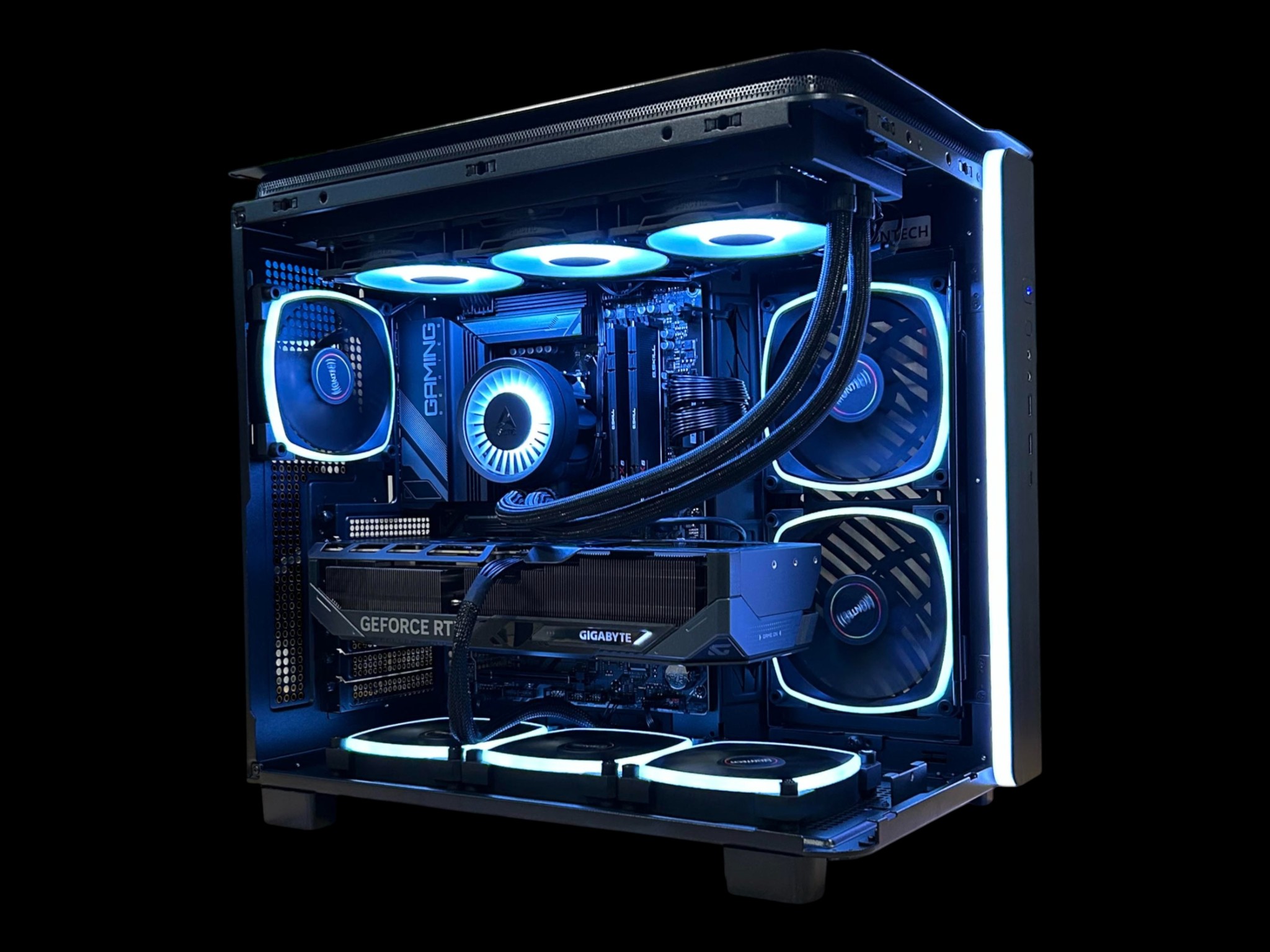 RTX 5080 | Ryzen 7 9850X3D | 32GB DDR5 6200 | 2TB NVMe | The Commander RTX