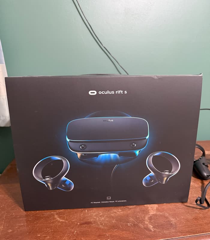 Oculus Rift S Headset and Controllers