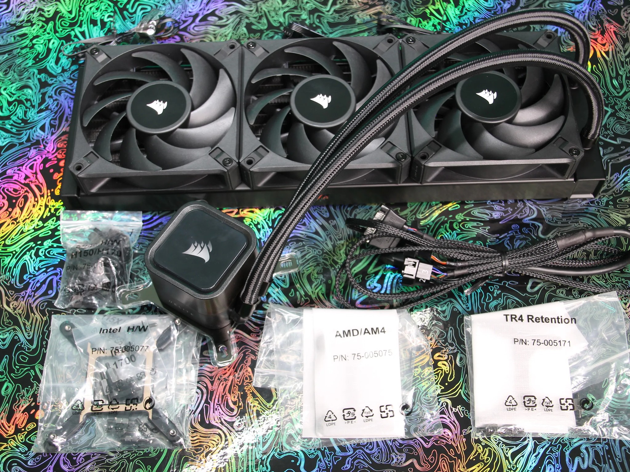 Corsair iCUE 5000X RGB Case + Corsair iCUE H150i RGB ELITE Liquid Cooler Combo