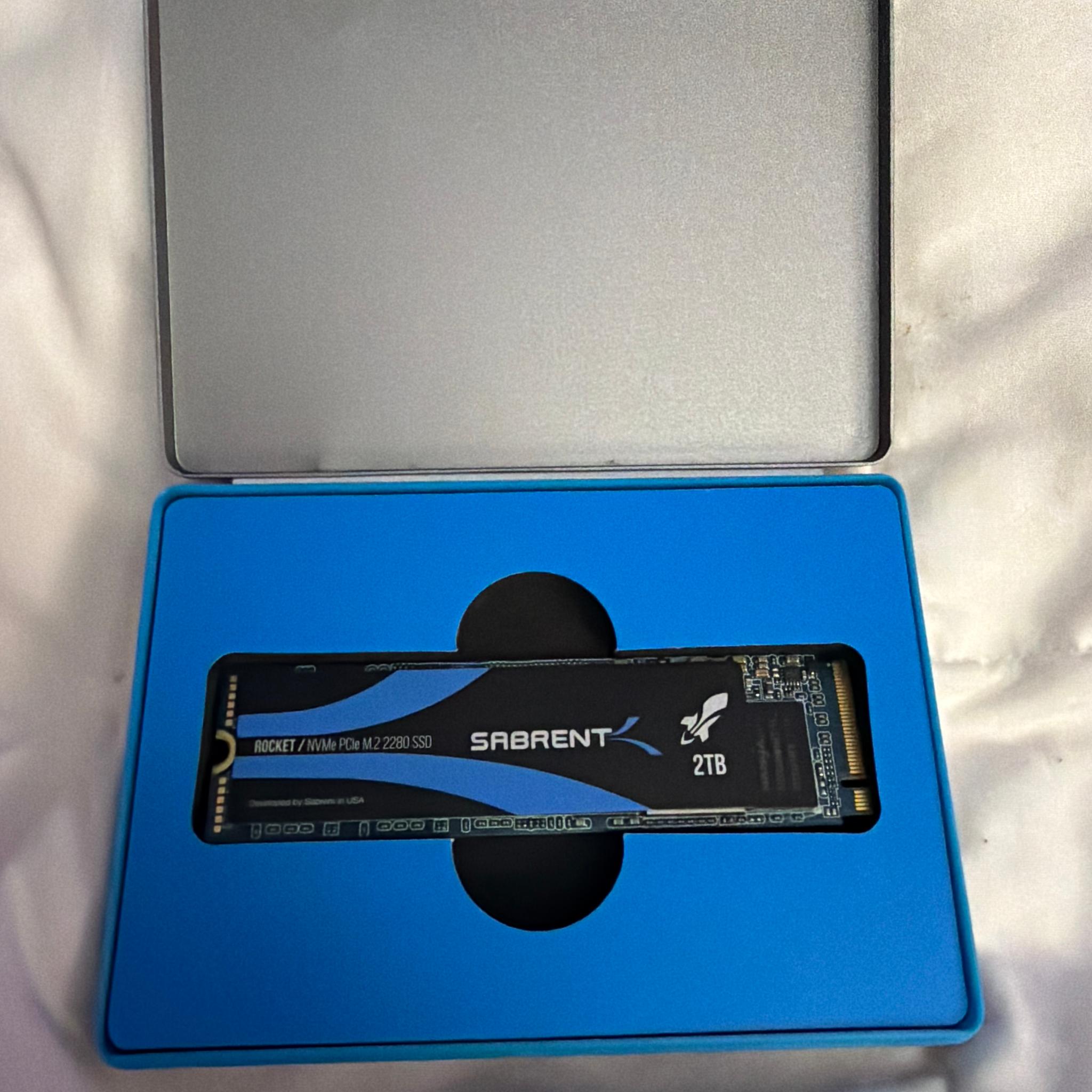 2TB Sabrent Rocket NVME M.2 SSD 100% HEALTH