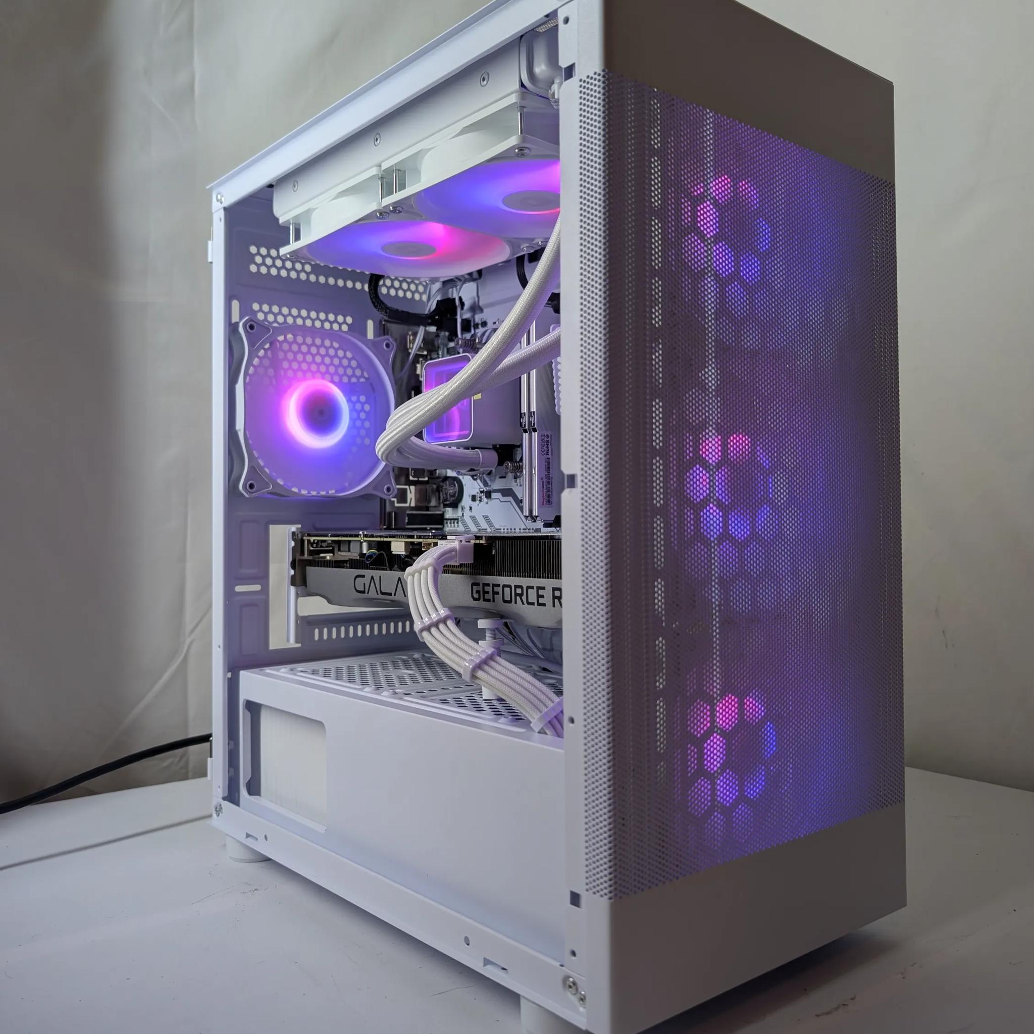 ALL WHITE | RTX 3070 | RYZEN 5 5600X | 16GB DDR4 | 500GB NVME
