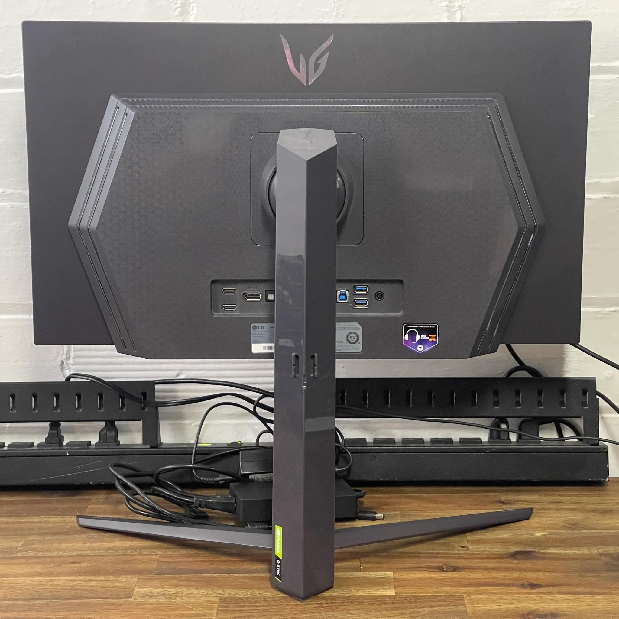 LG 27GR95QE-B 27" UltraGear OLED 1440p 240Hz Gaming Monitor
