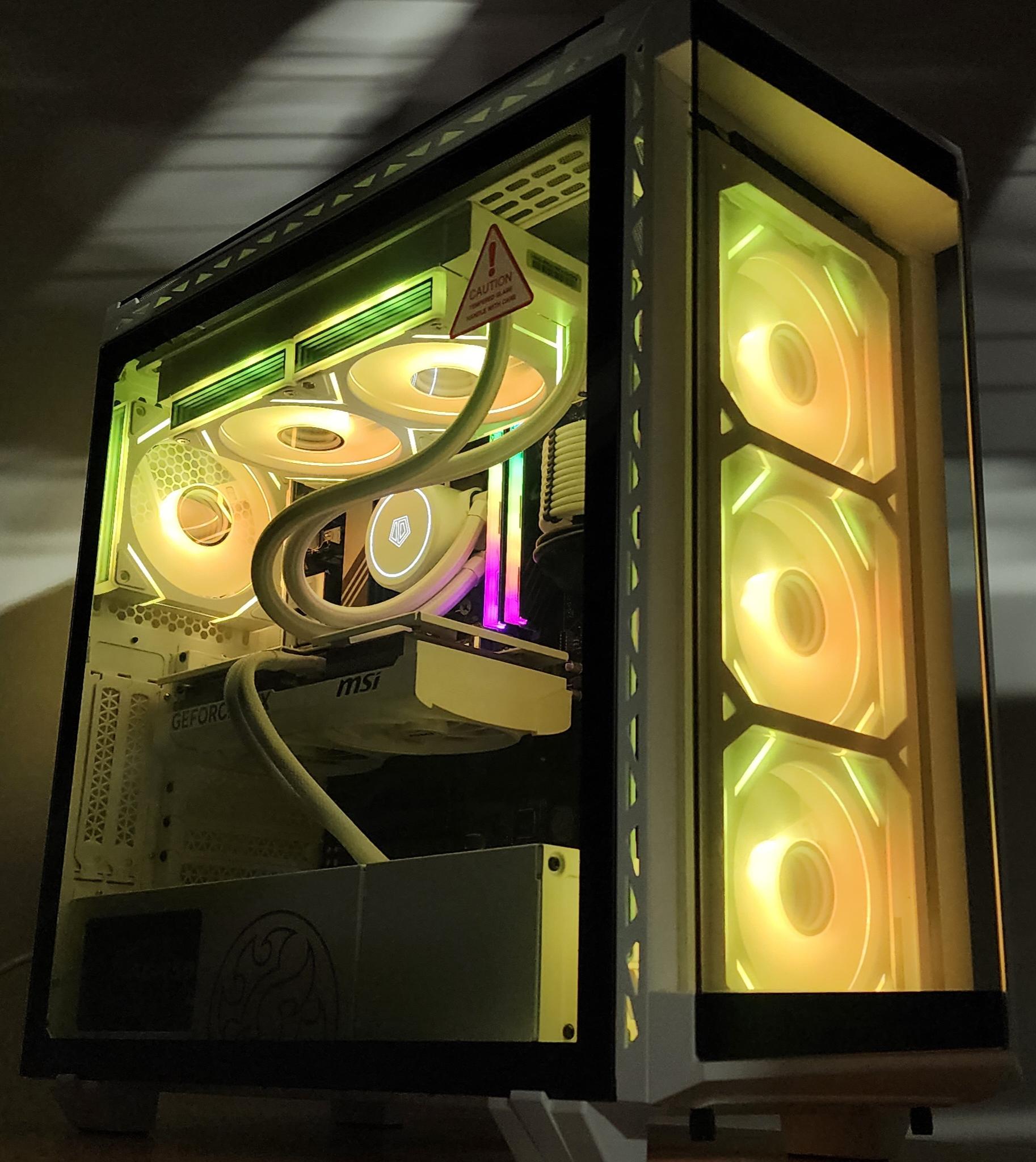 Gaming PC Ryzen 7 7700 32GB RAM 1TB SSD RTX 5070 12GB Windows 11 Computer