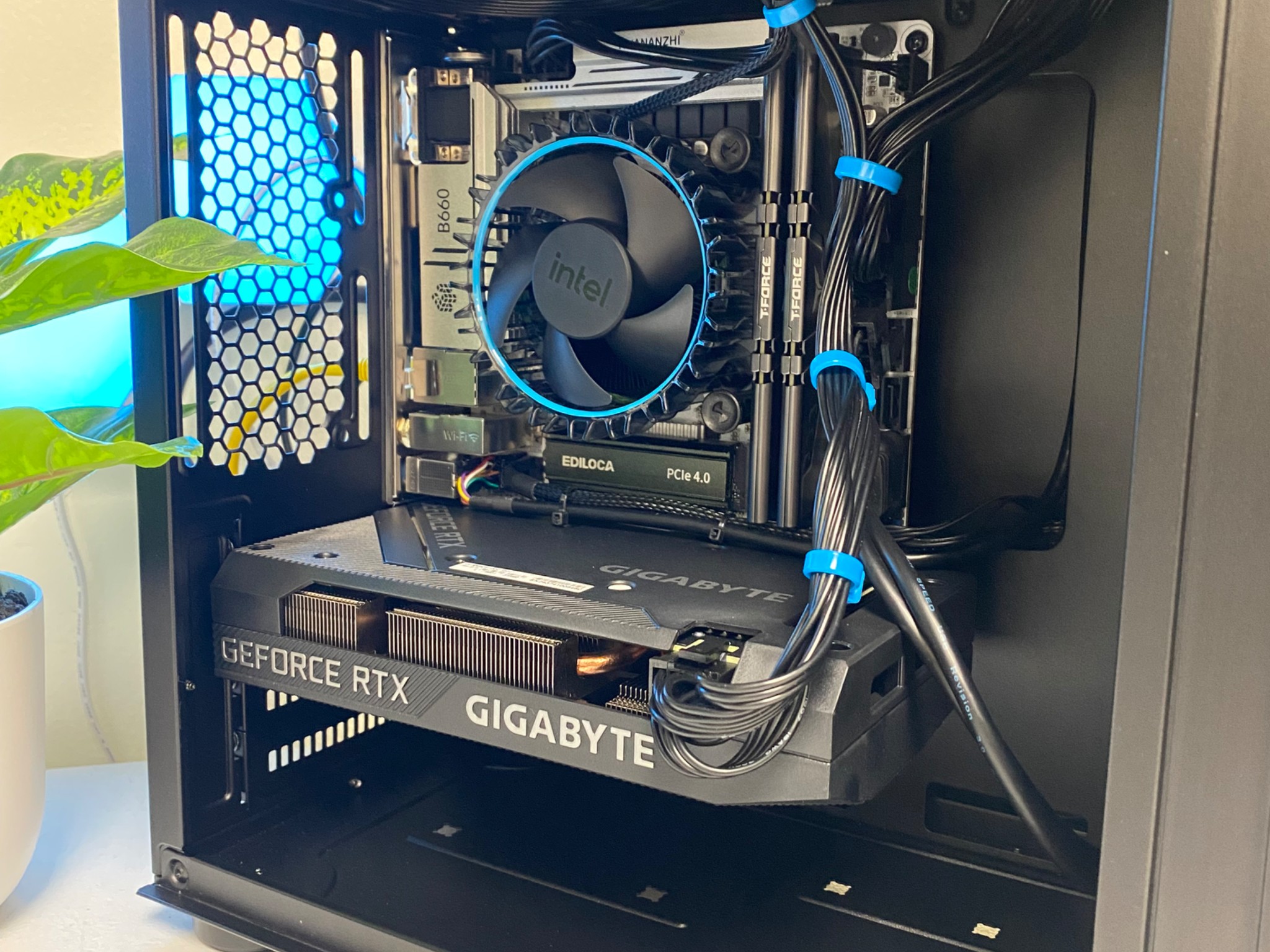 Sale Nova-2 Mini PC!!! – i3-12100F/16GB/500GB/RTX 3060 12GB🚀