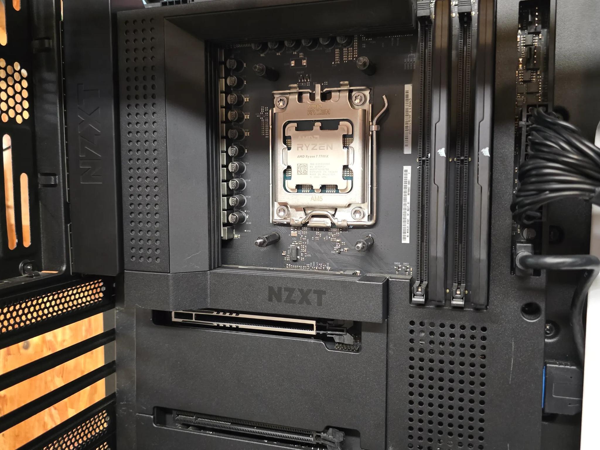 Ryzen 7 7700X