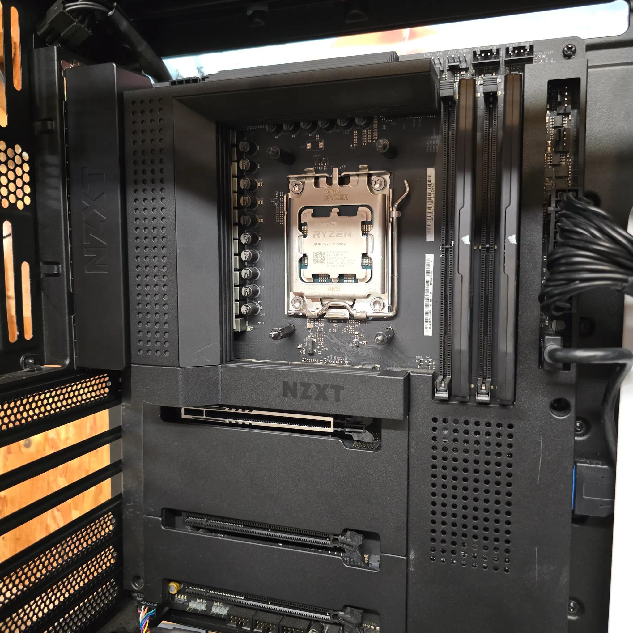Ryzen 7 7700X