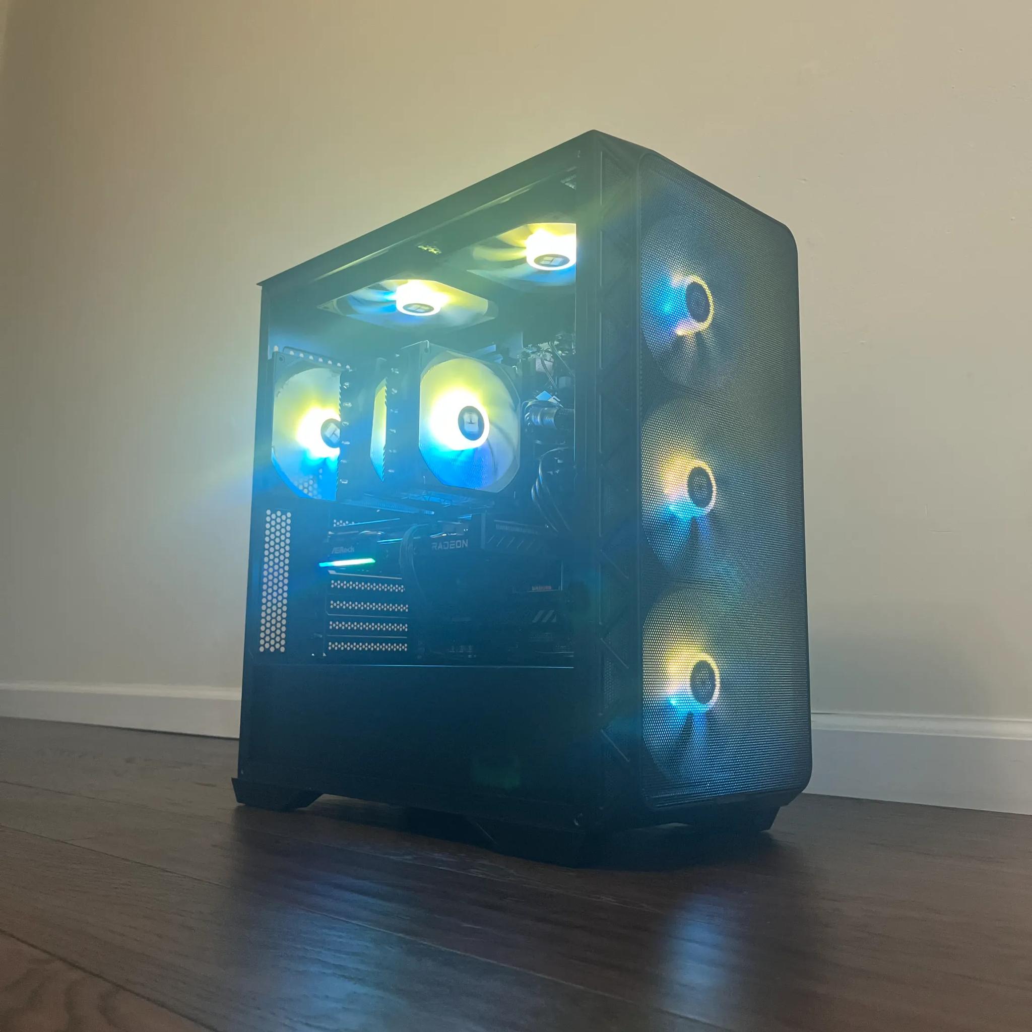 9060XT -16gb-SURROUND SOUND 7.1-Ryzen 7700X-32gb ram-2TB-WI-FI 7& Ethernet 2.5g FULLY ARG...