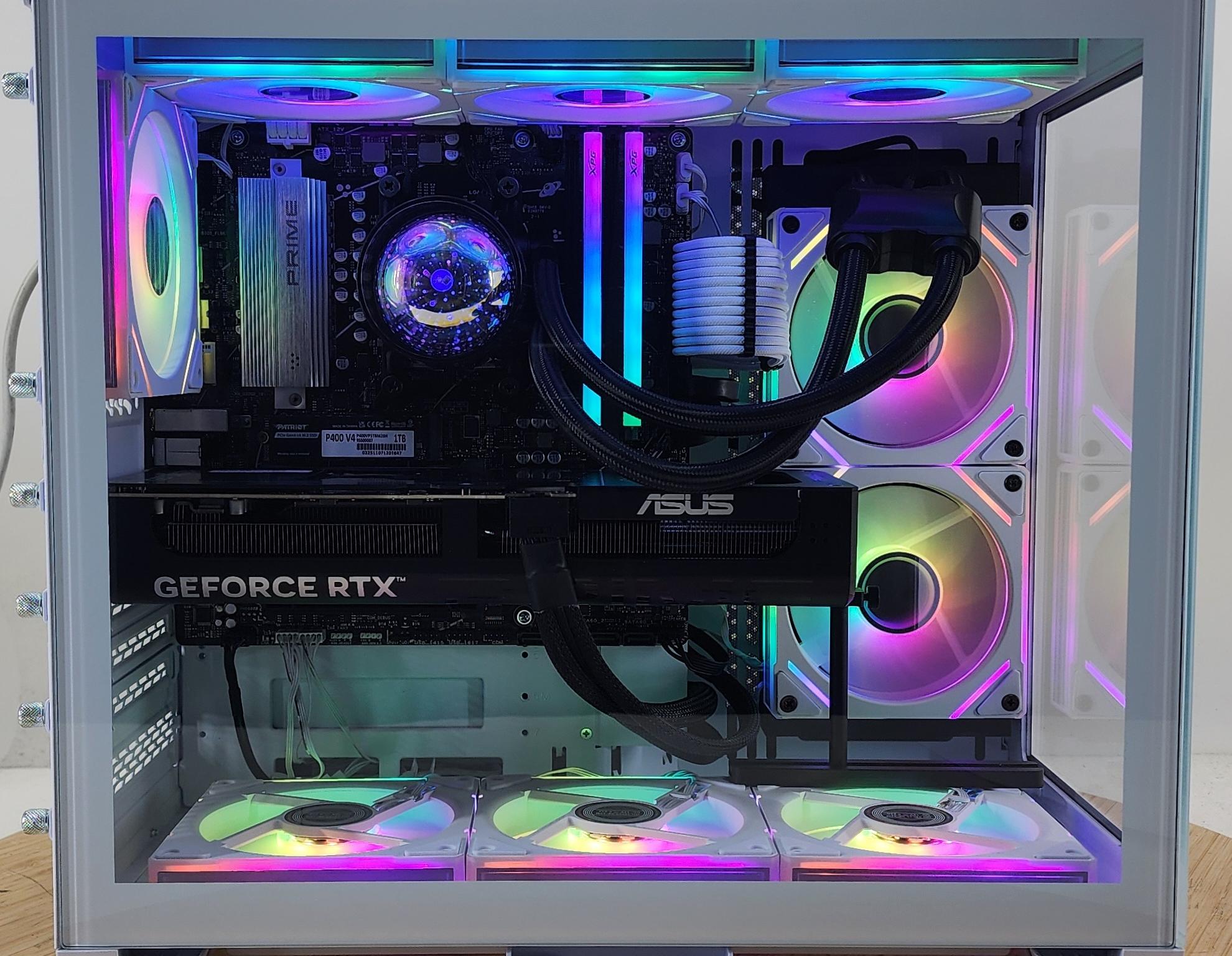 Gaming PC Ryzen 7 9700X 32GB RAM 1TB SSD RTX 5070 12GB Windows 11 Computer