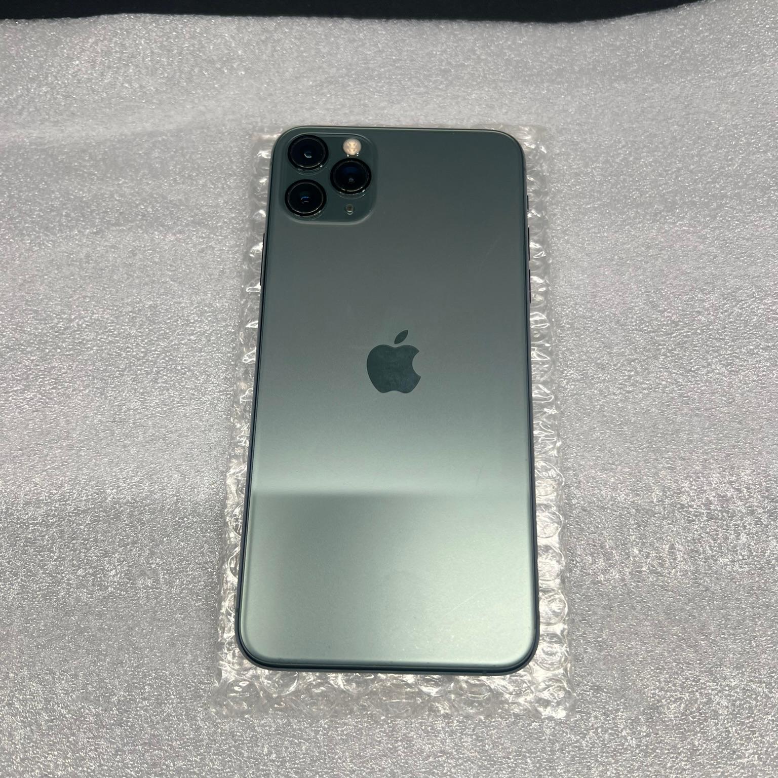 Apple iPhone 11 Pro Max – Unlocked – 64 GB – Midnight Green