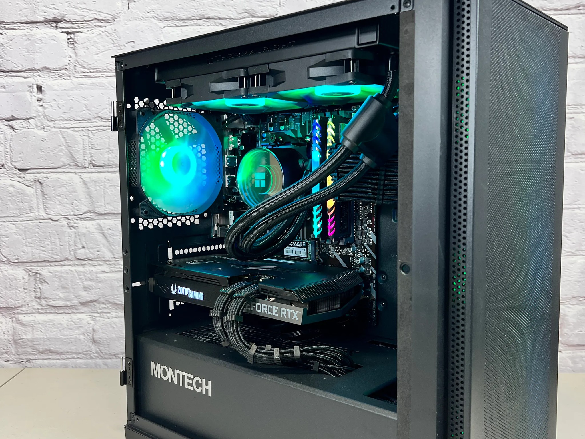 Ryzen 5 5600X RTX 3070 16GB RAM 1TB M.2 Gaming PC