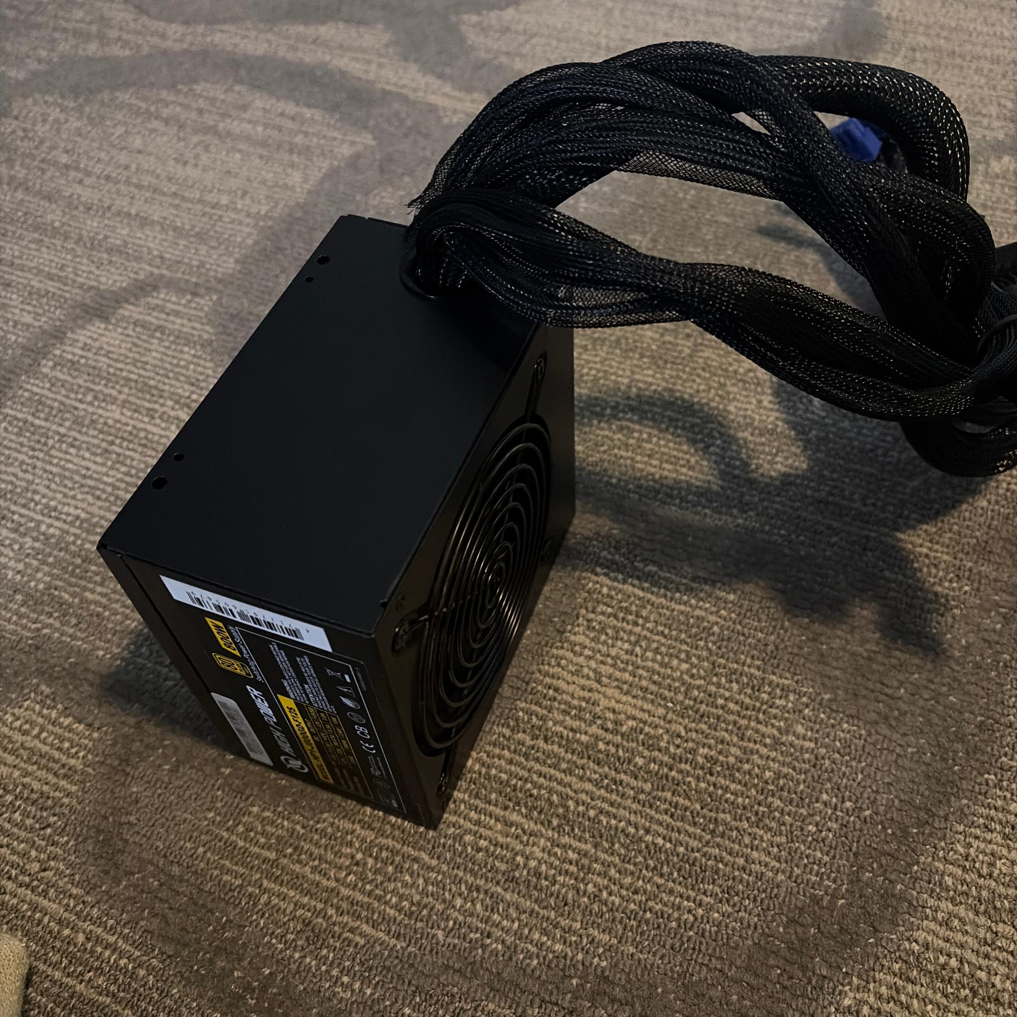 High Power  HP1-J800GD-F12S 800W 80+ Gold