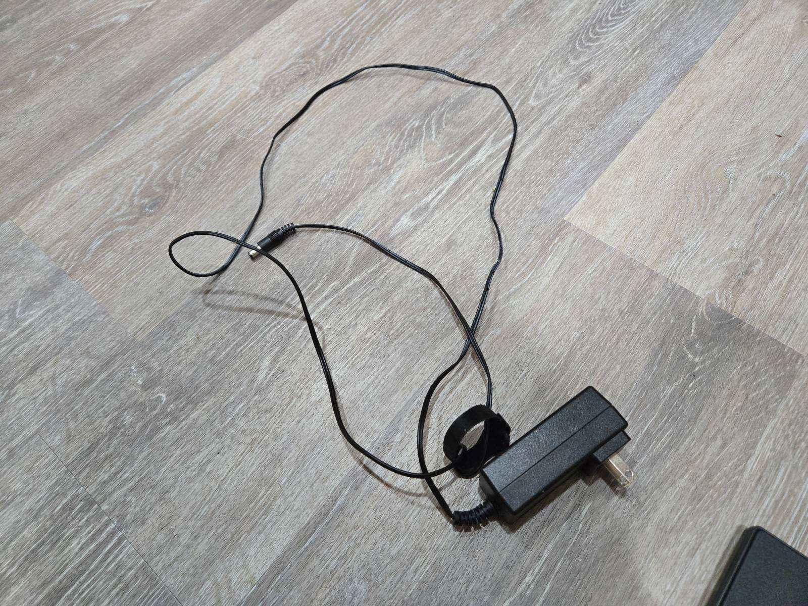 27 INCH 1080P 75HZ SCEPTRE (NO HDMI CABLE INCLUDED)