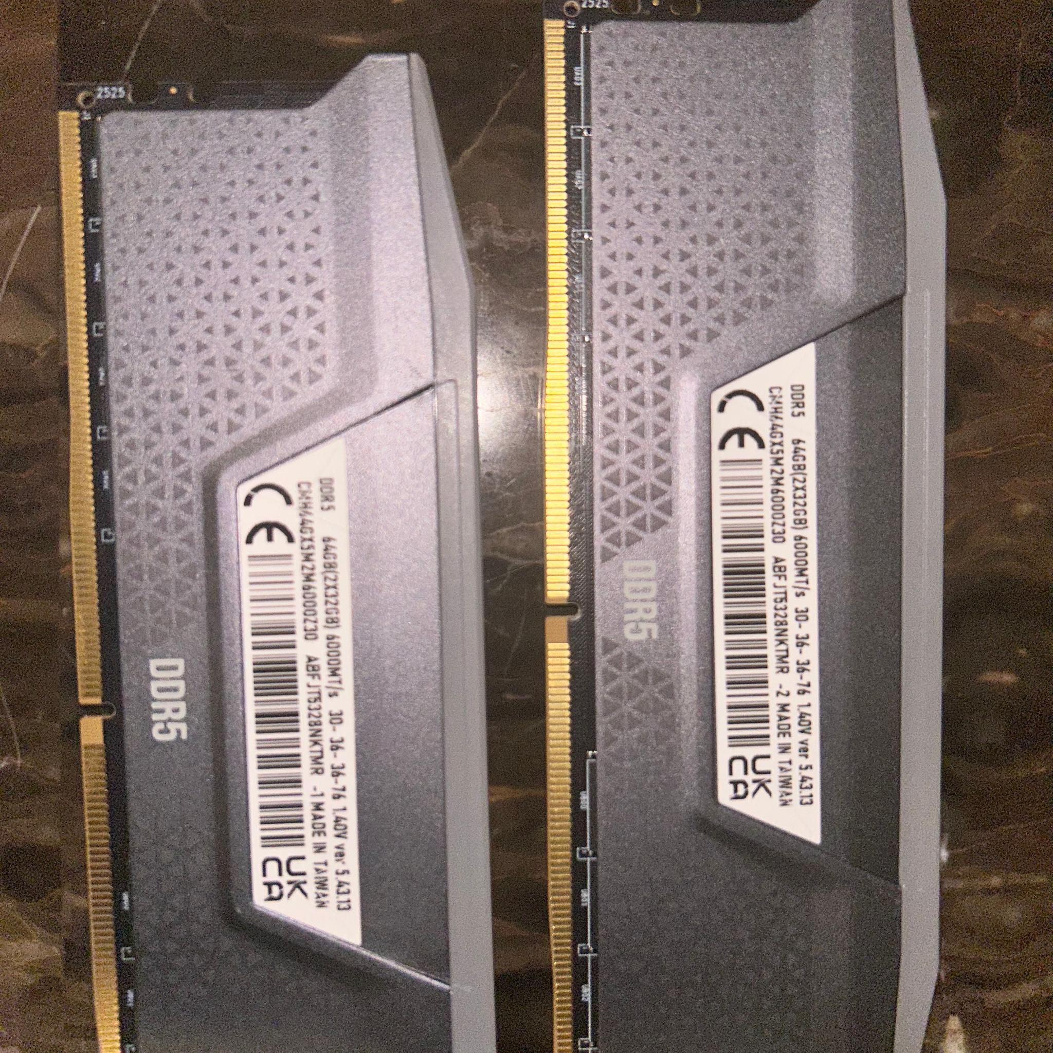 RYZEN 5 7600/ASUS B650E MAX GAMING WIFI/CORSAIR VENGANCE 64 GB 2X32 BUNDLE