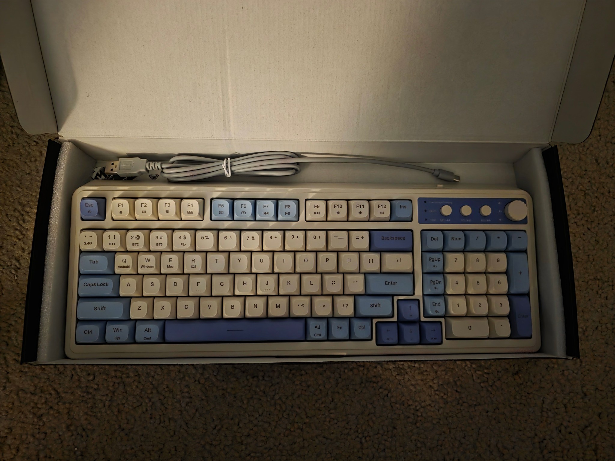 Aula S99 Wireless Full Size RGB Backlit Keyboard Purple Brand New