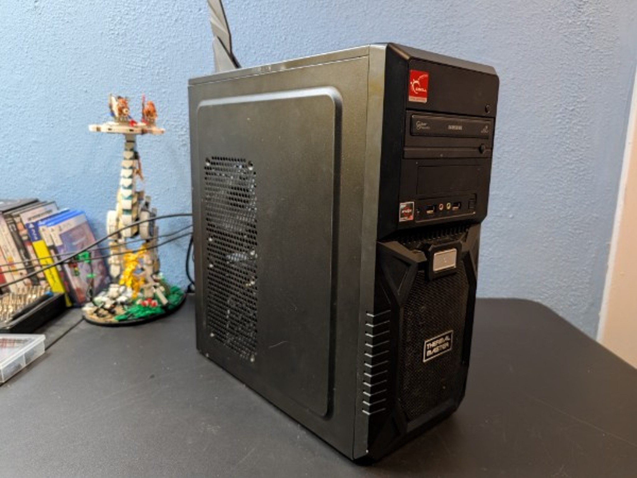 1440p All AMD Sleeper Gaming PC | AMD 7600x, 9060 XT (16GB) | 32GB RAM | 1TB SSD | Win. 11 PRO