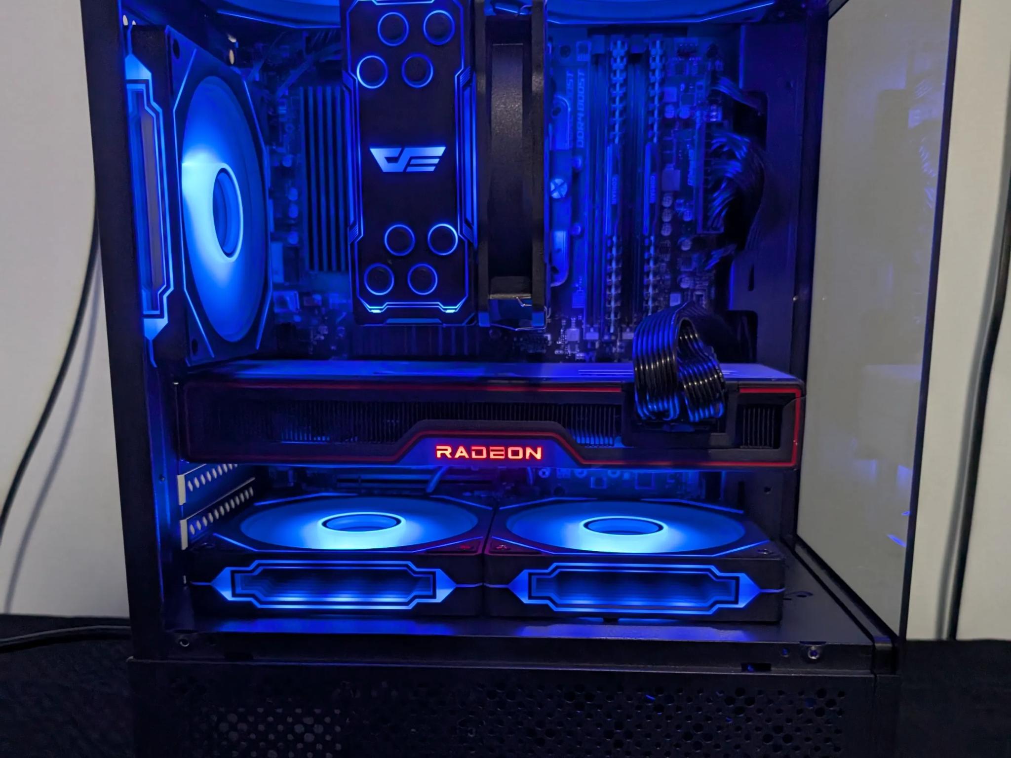 RX 6700xt - Ryzen 5 5600x Lightweight Compact Gaming PC