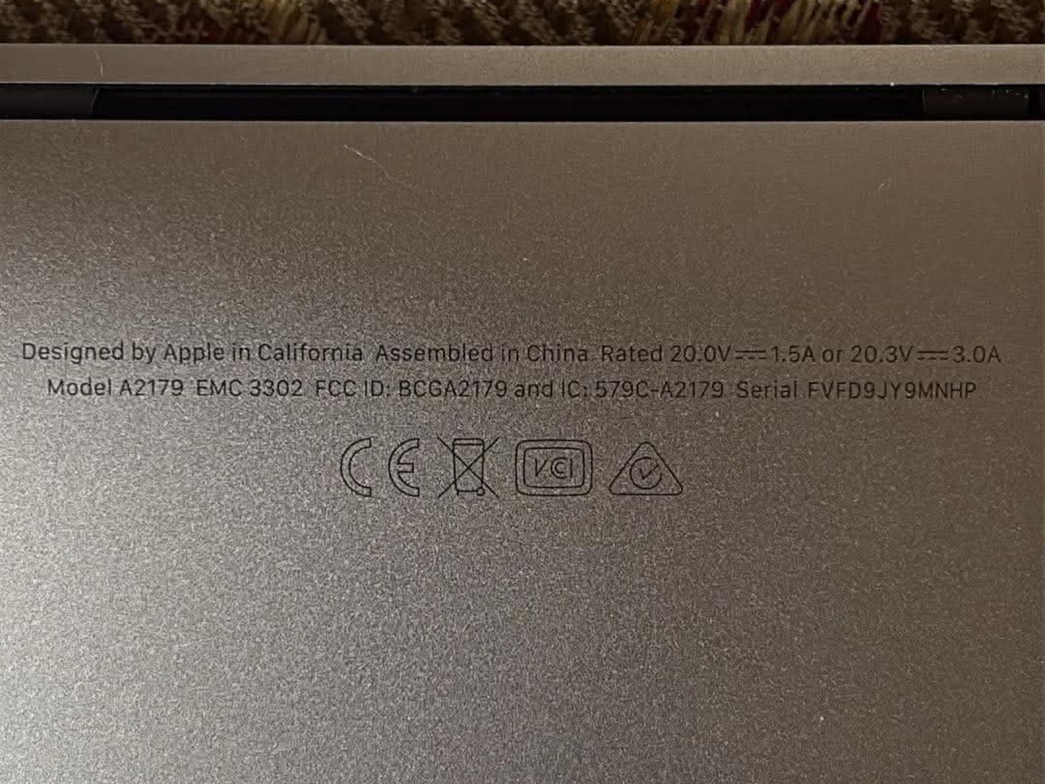 2020 Apple MacBook M1 Air 13" A2337 Gold Laptop M1 256GB Cracked Screen/ICloud Locked