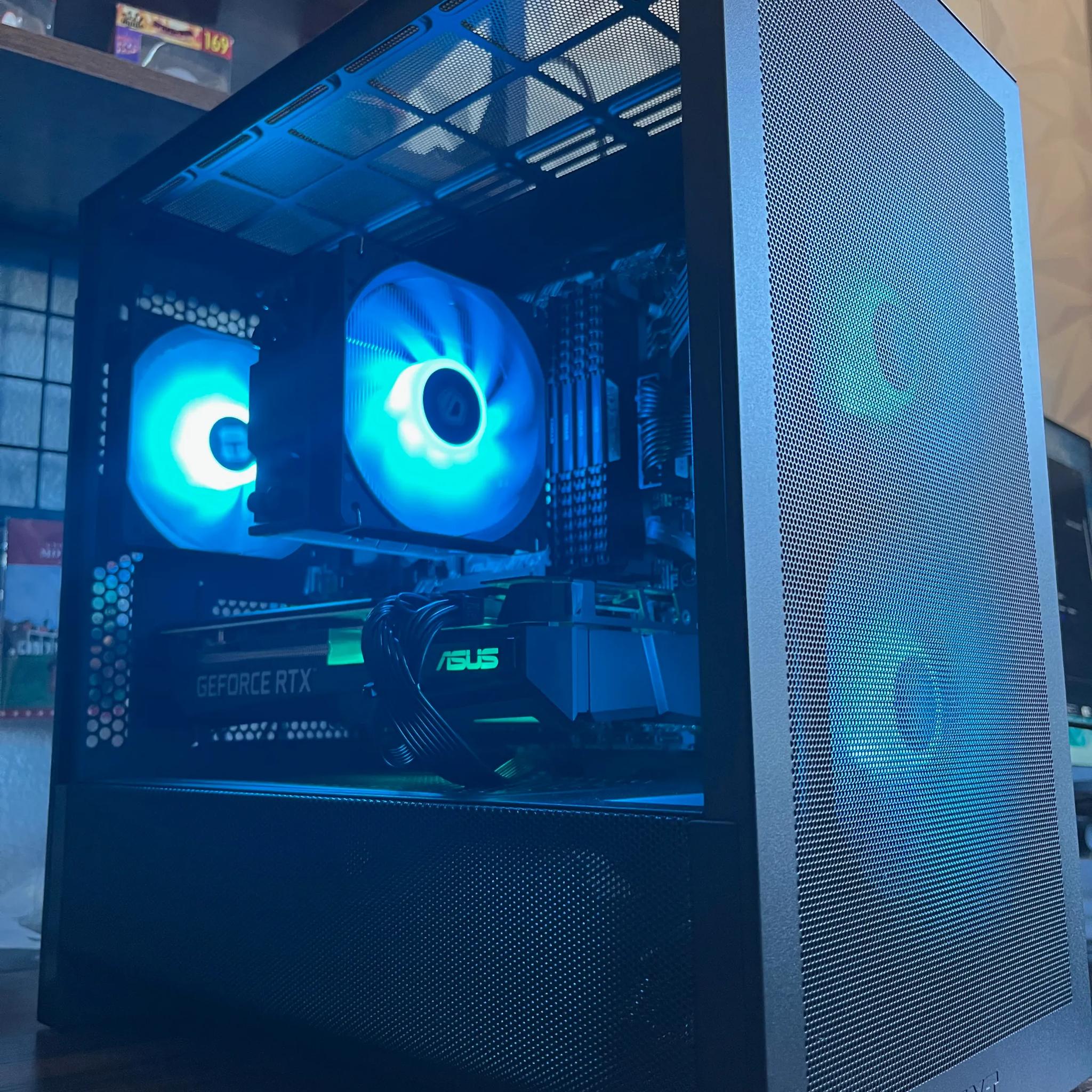❗️SALE❗️| All Black | 1080p | Mid-Range Gaming PC | 3070 OC | Ryzen 5 5800XT | 32GB RAM | 1TB SSD