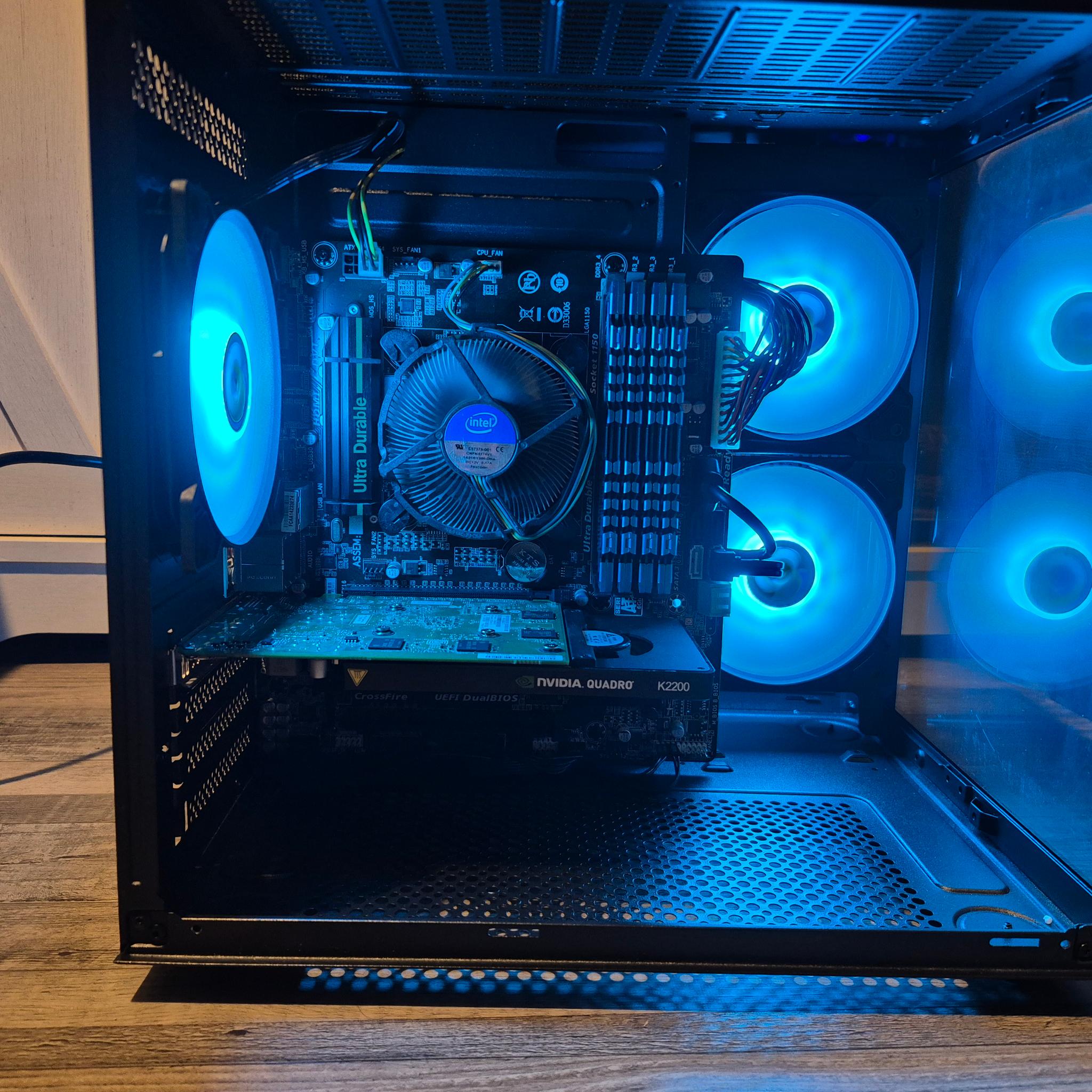 Budget Aquarium Build | i5-4570, 16GB RAM, Nvidia K2200 4GB, 512GB SSD, Win10