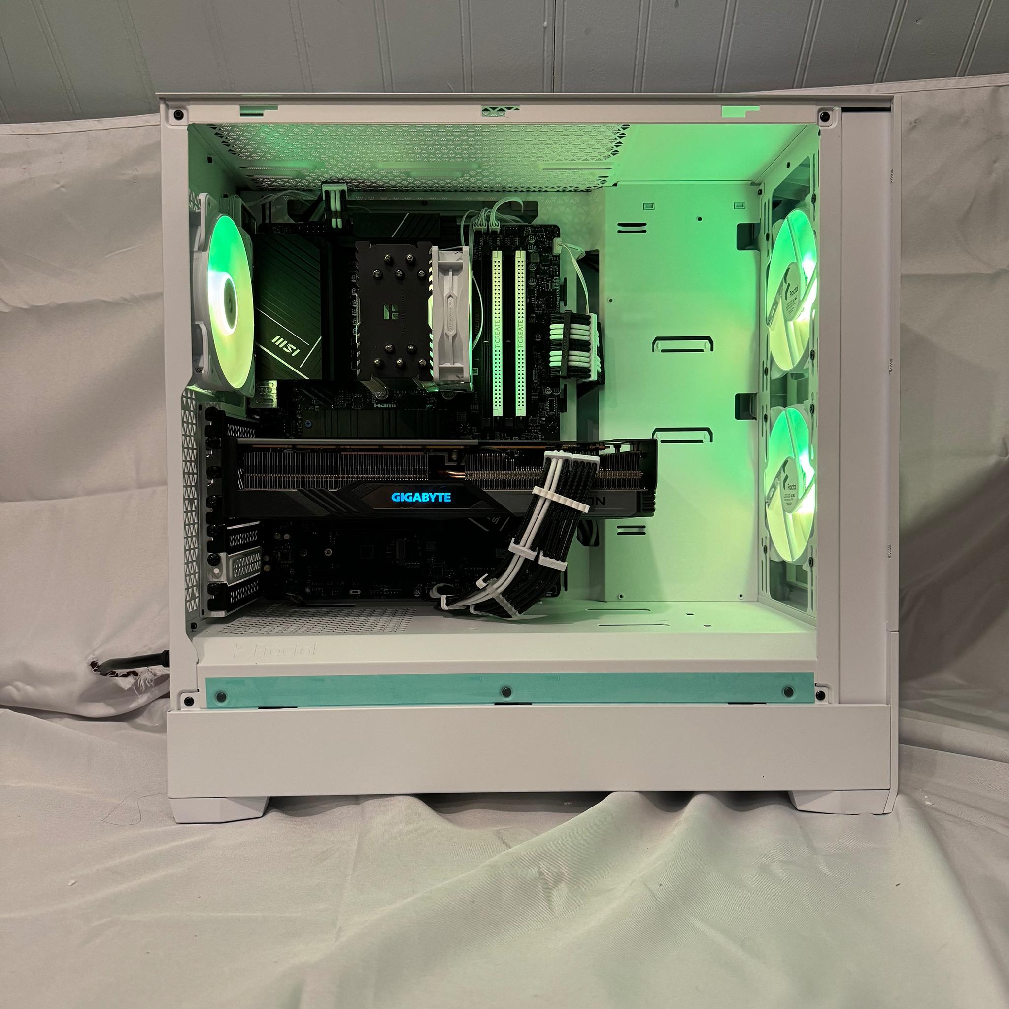 "The Golden Standard" Ryzen 5 7500f, Rx 7800xt, 32gb, WiFi gaming pc