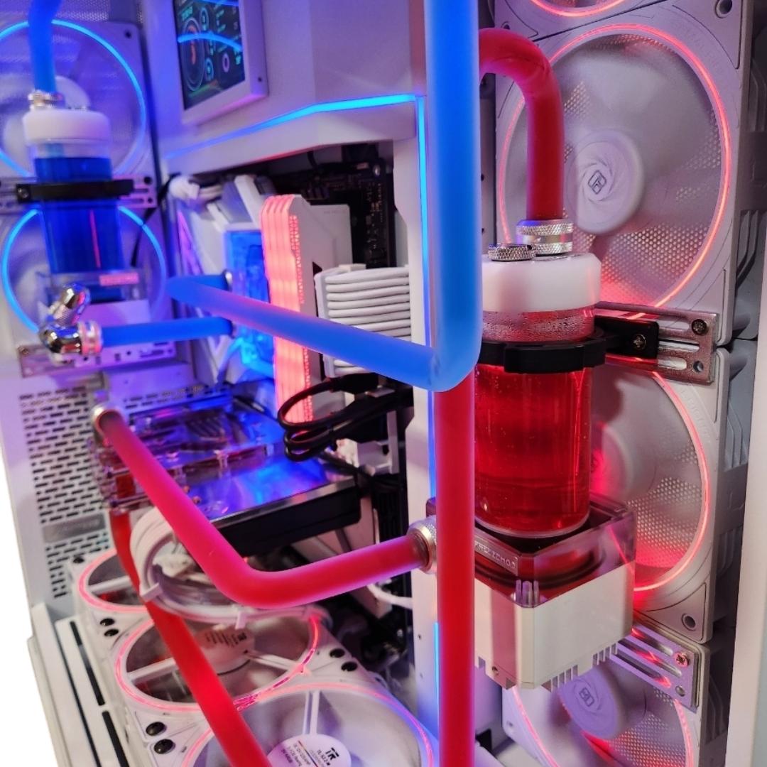 🟦 Rivals 🟥: RTX 3090 | Intel 12700k | 32GB DDR4 RAM | 2.5TB SSD | 12 RGB Fans | White Gaming PC