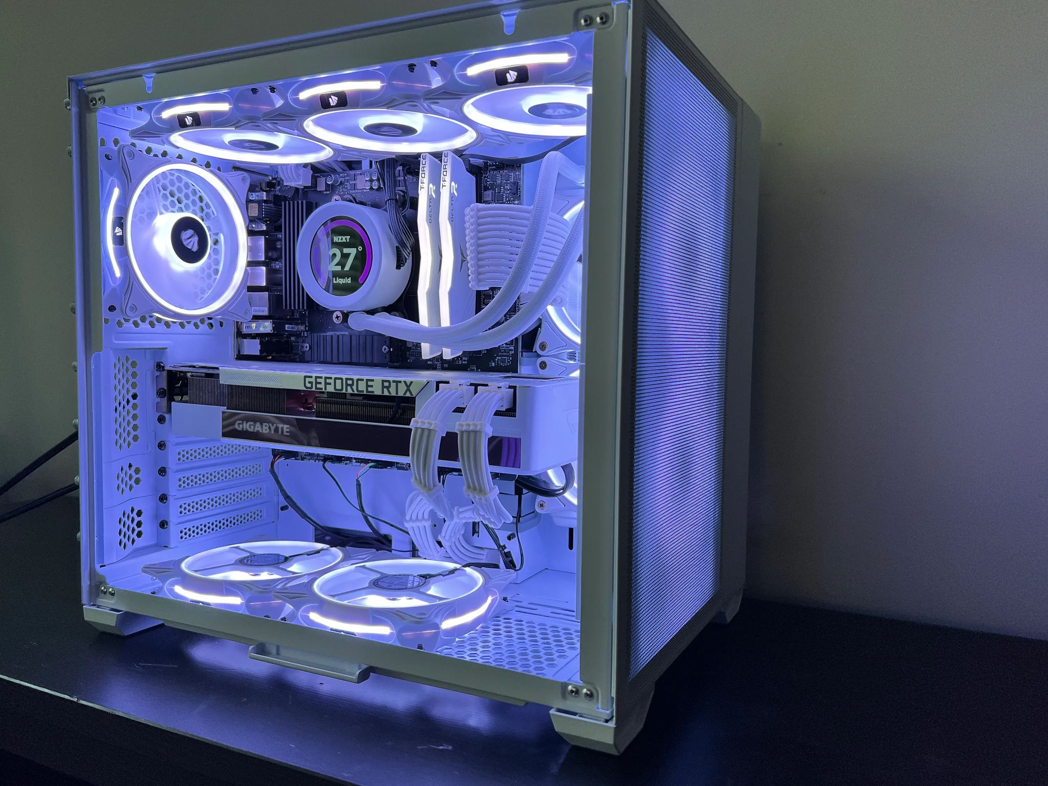 White Knight | Ryzen 7 5800X RTX 3080 High-End Gaming PC