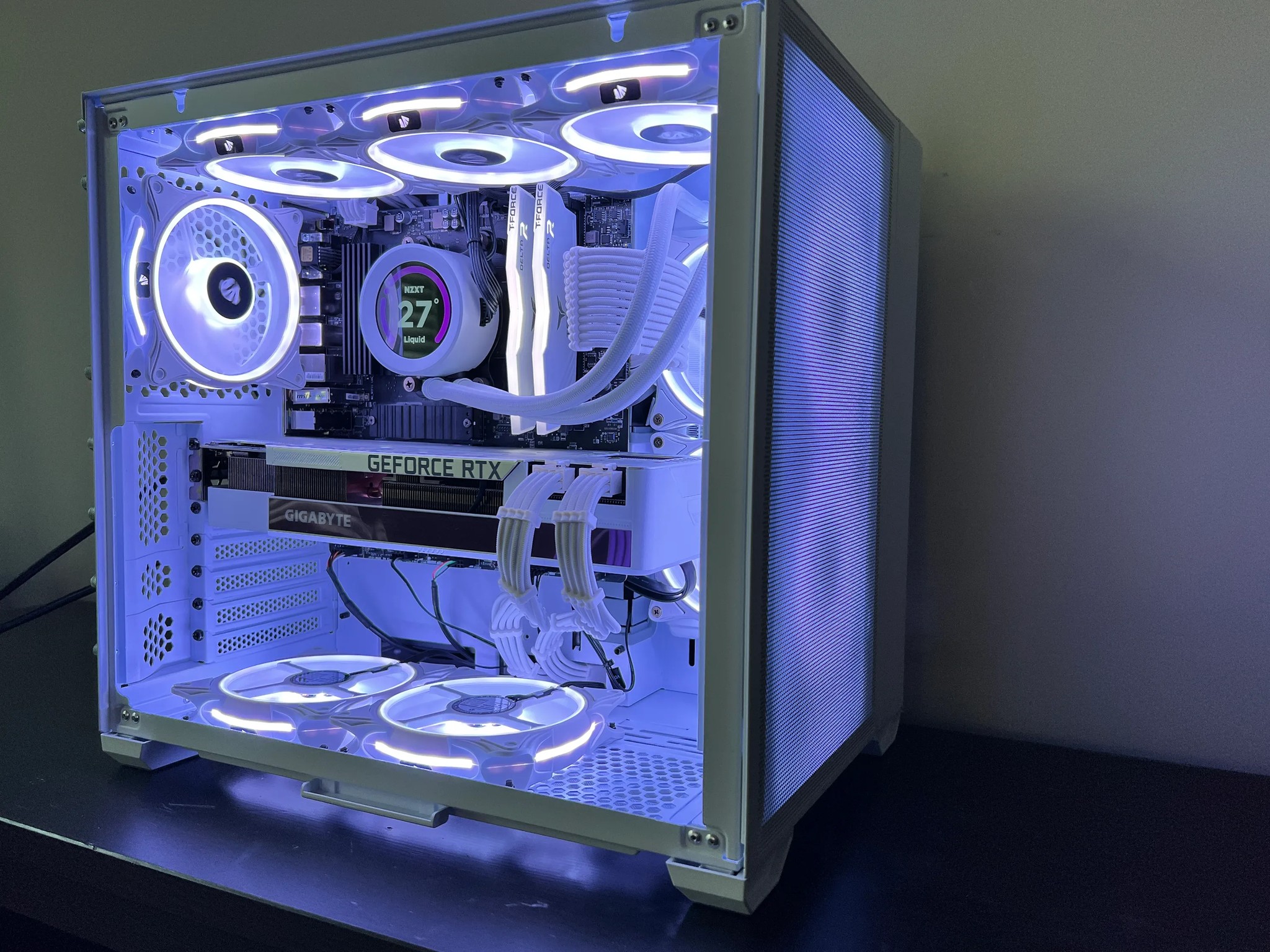 White Knight | Ryzen 7 5800X RTX 3080 High-End Gaming PC