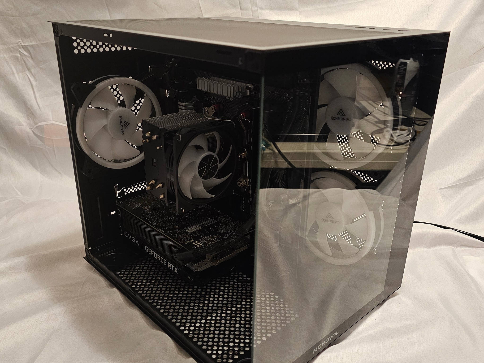 Échelon CATALYST 2 - Gaming PC