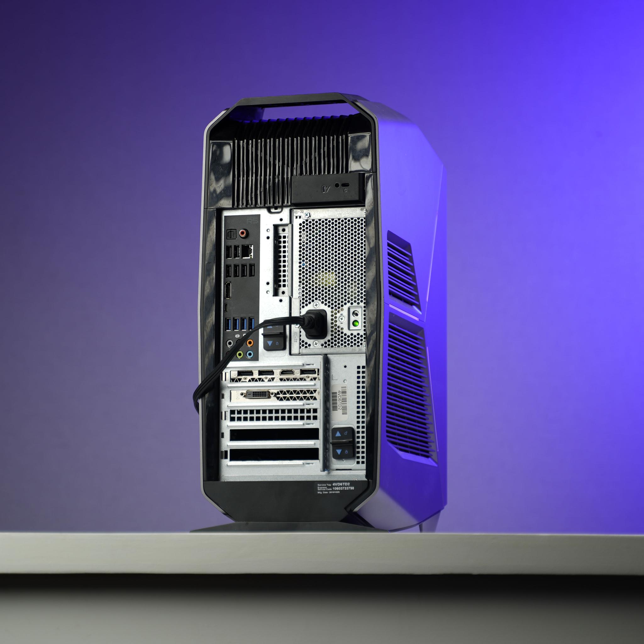 \ AF-02 / GTX 1070 Intel Core i7 6700 16GB .5TB Windows 11 Gaming PC Powerhouse