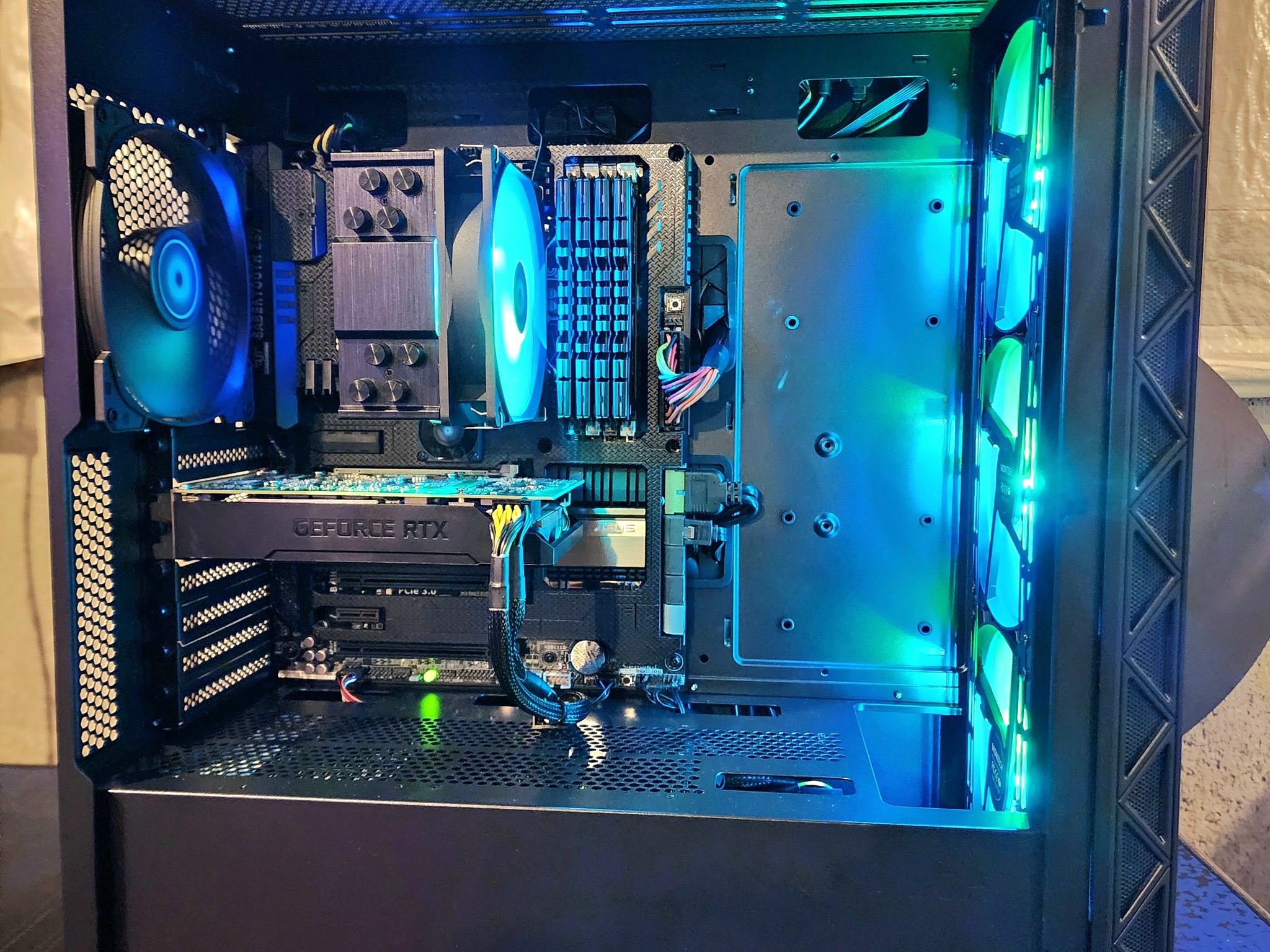 RTX 2060 / i7-4770K / 32GB RAM - Custom Gaming PC