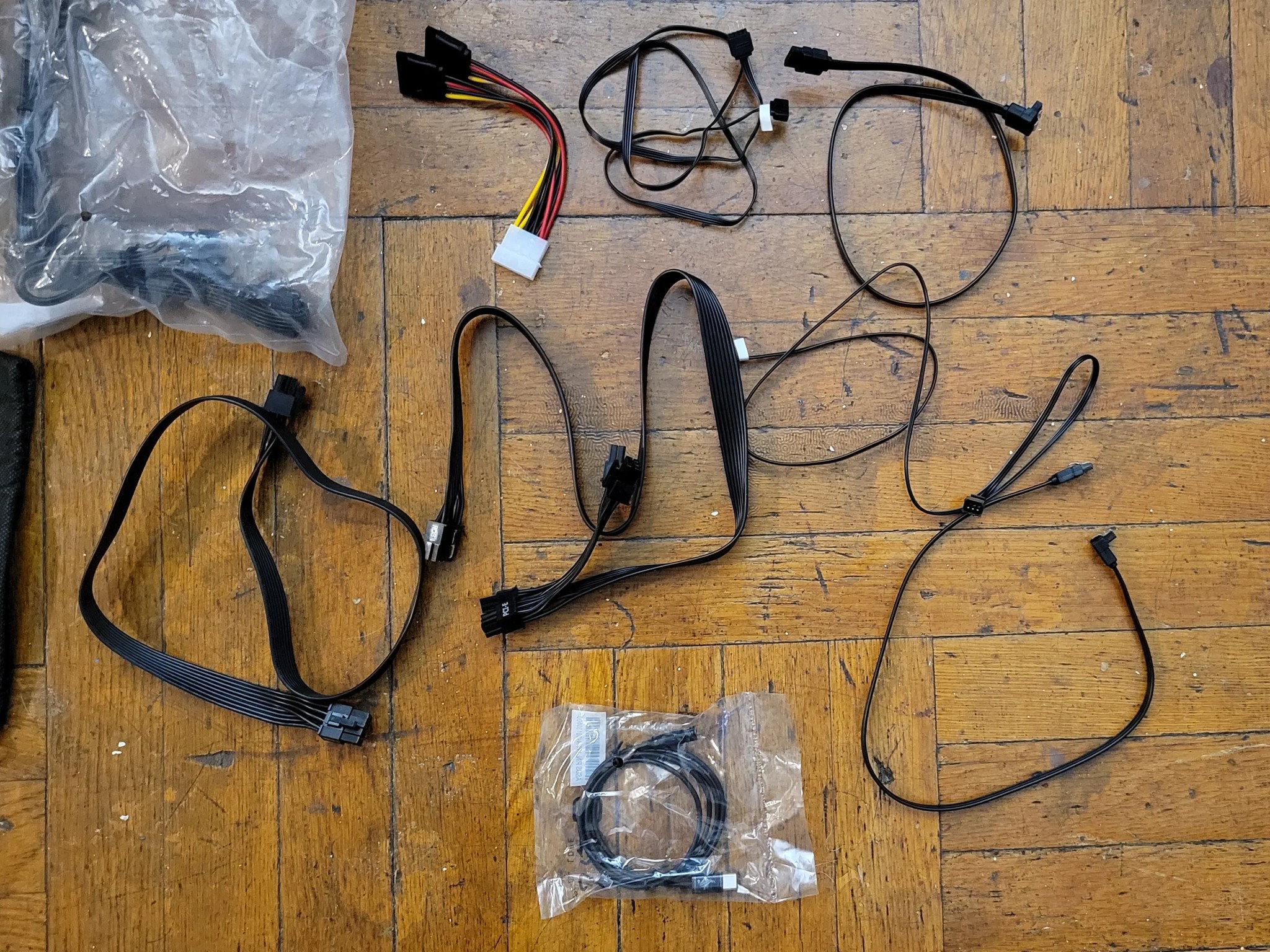 ASUS ROG Strix B550-E Gaming, AMD RYZEN 7 3700X 8-Core, PNY Geforce RTX 3060, 32GB RAM, 16TB storage