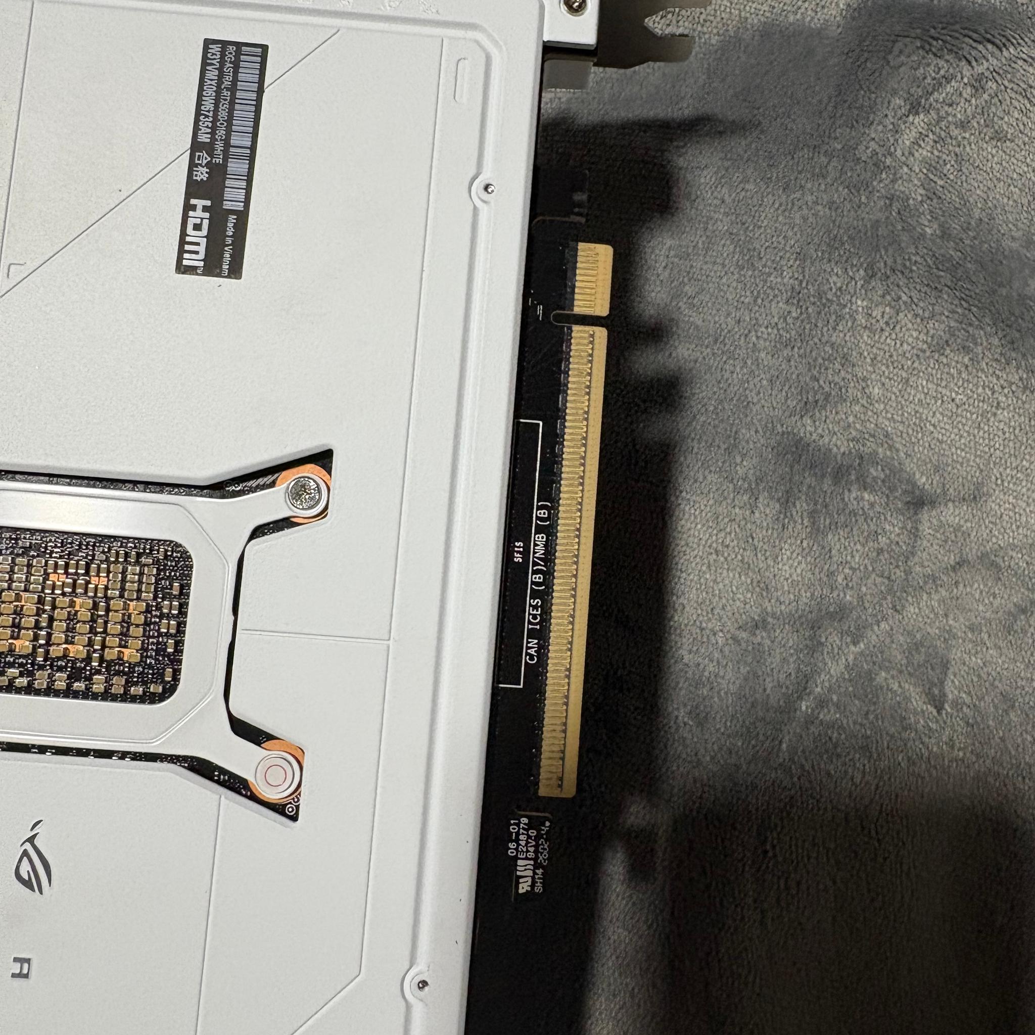 Barely used! Asus ROG astral 5080 OC in white!
