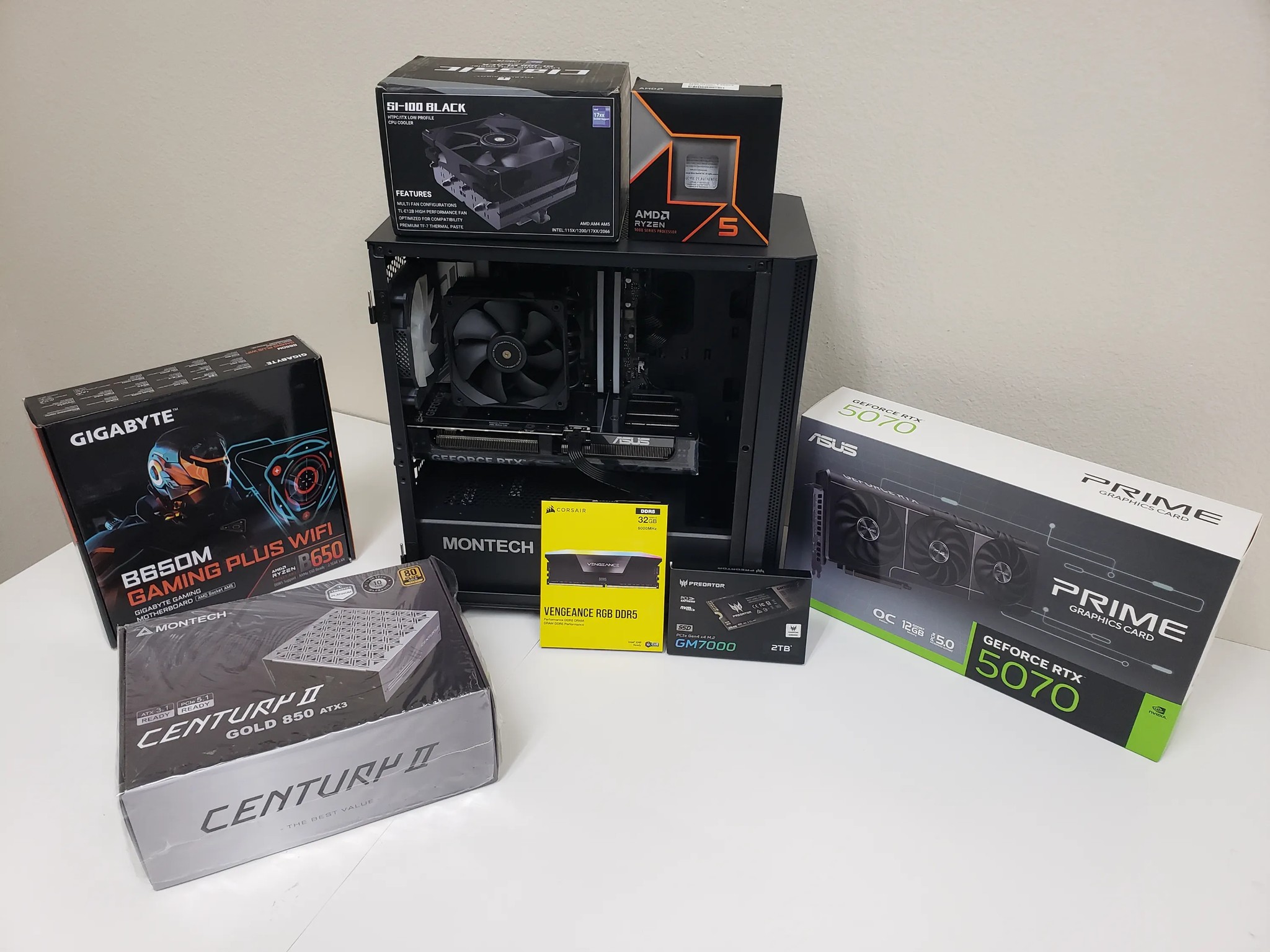 PC Sale! Ryzen 5 9600X, RTX 5070, 32GB-DDR5 6000, 2TB SSD NVMe, 850W PSU
