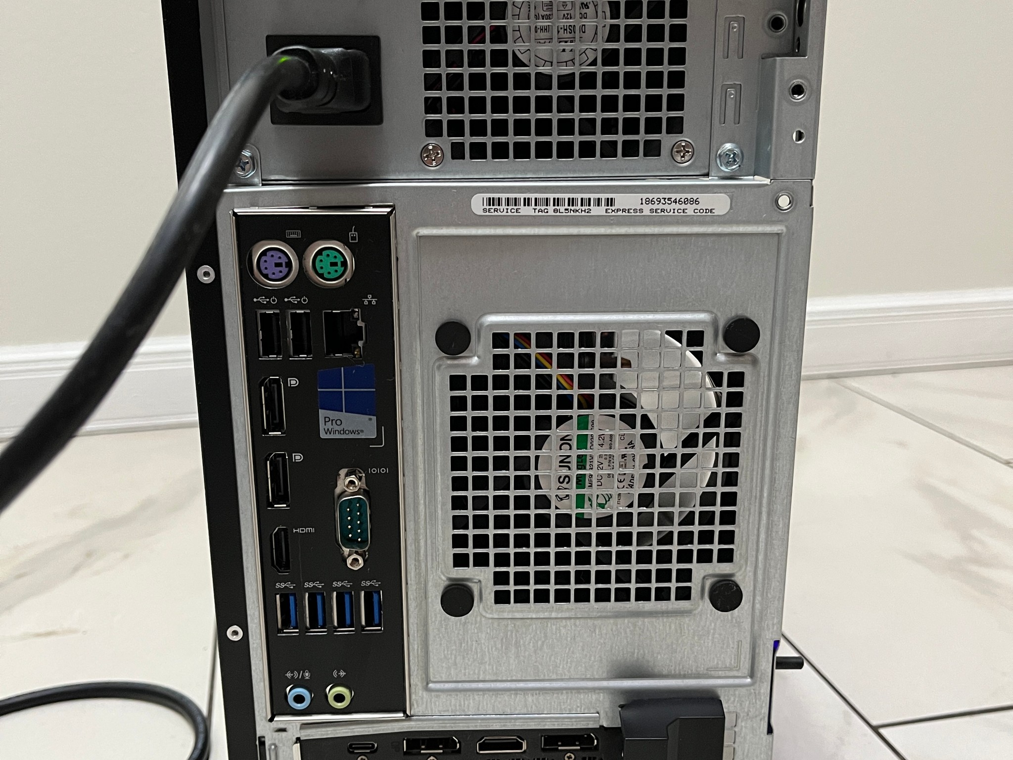 PCパーツセット　RTX2070/Core i7-6700K/DDR4 16GB NVIDIA RTX 2070, Intel i7-6700k, 16GB RAM, 512GB SSD - Dell Gaming