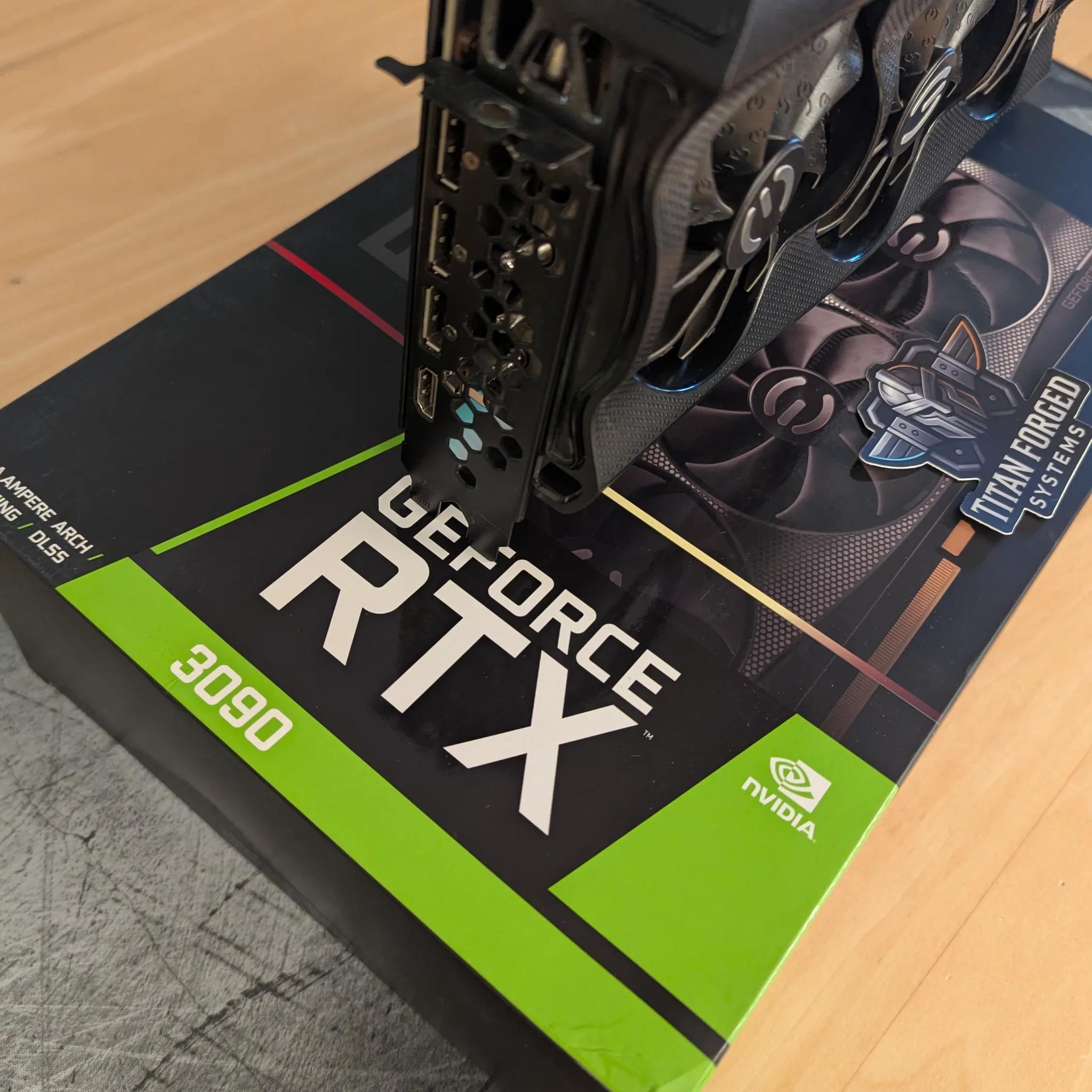 🔥 EVGA 3090 FTW3 Ultra – Massive Power, Incredible Cooling, 24GB VRAM 💪