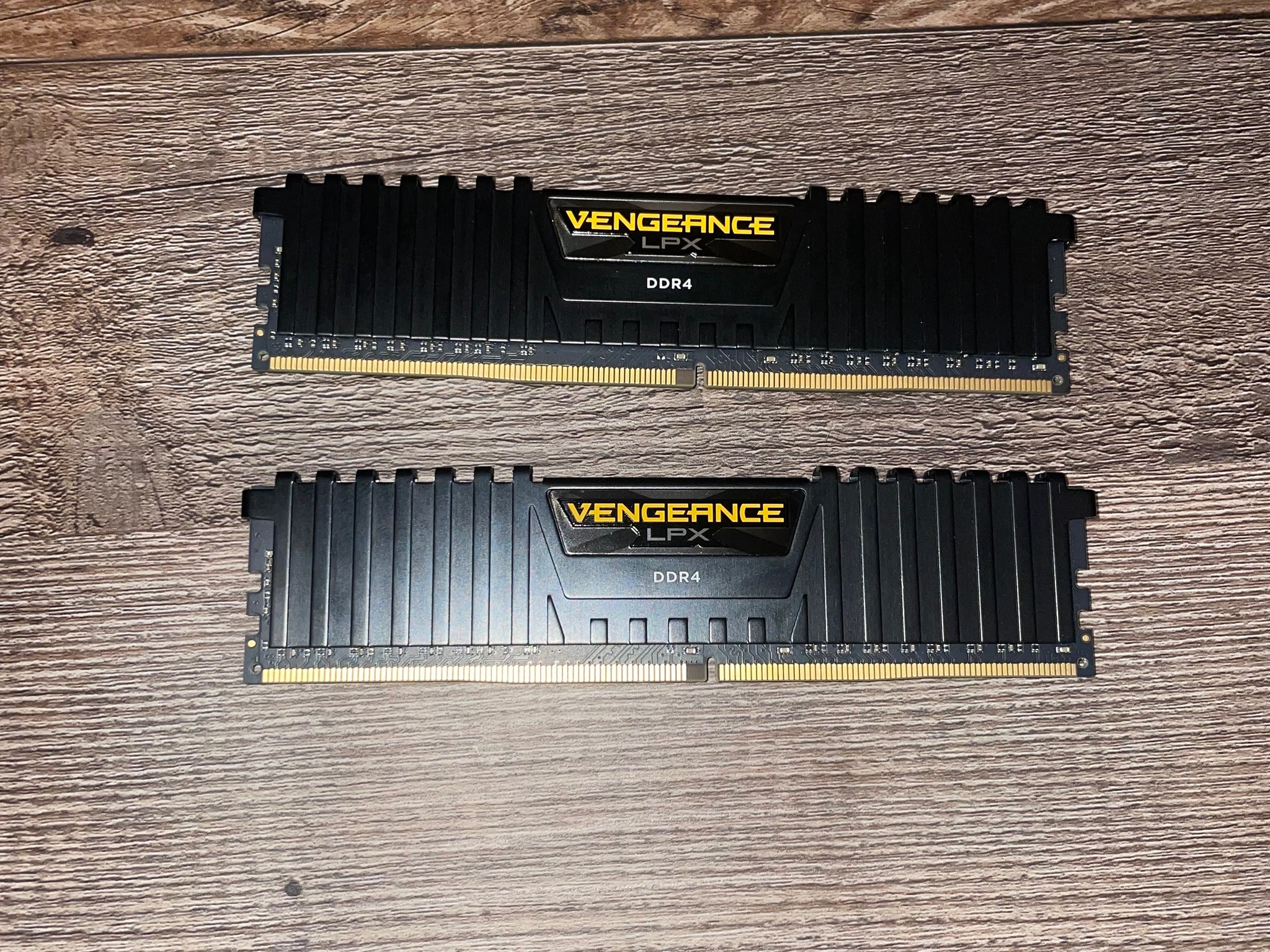 Black Corsair Vengeance DDR4 RAM