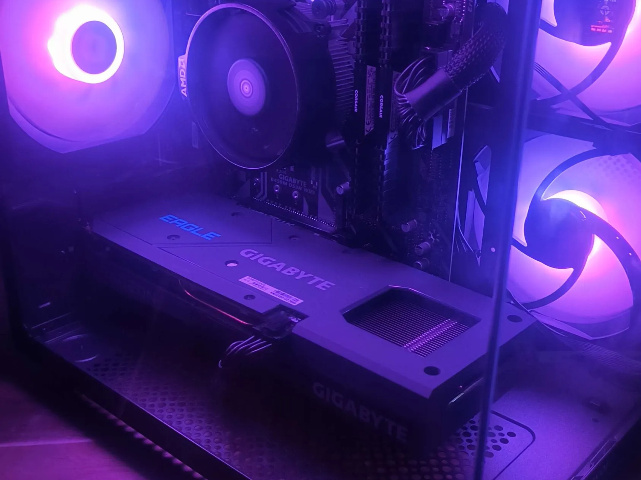 The Anvil ~ Ryzen 5 3600 ~ RX 6650XT ~ 32GB DDR4 ~ 512GB SSD ~ 3TB HDD ~ WIFI ~ ARGB