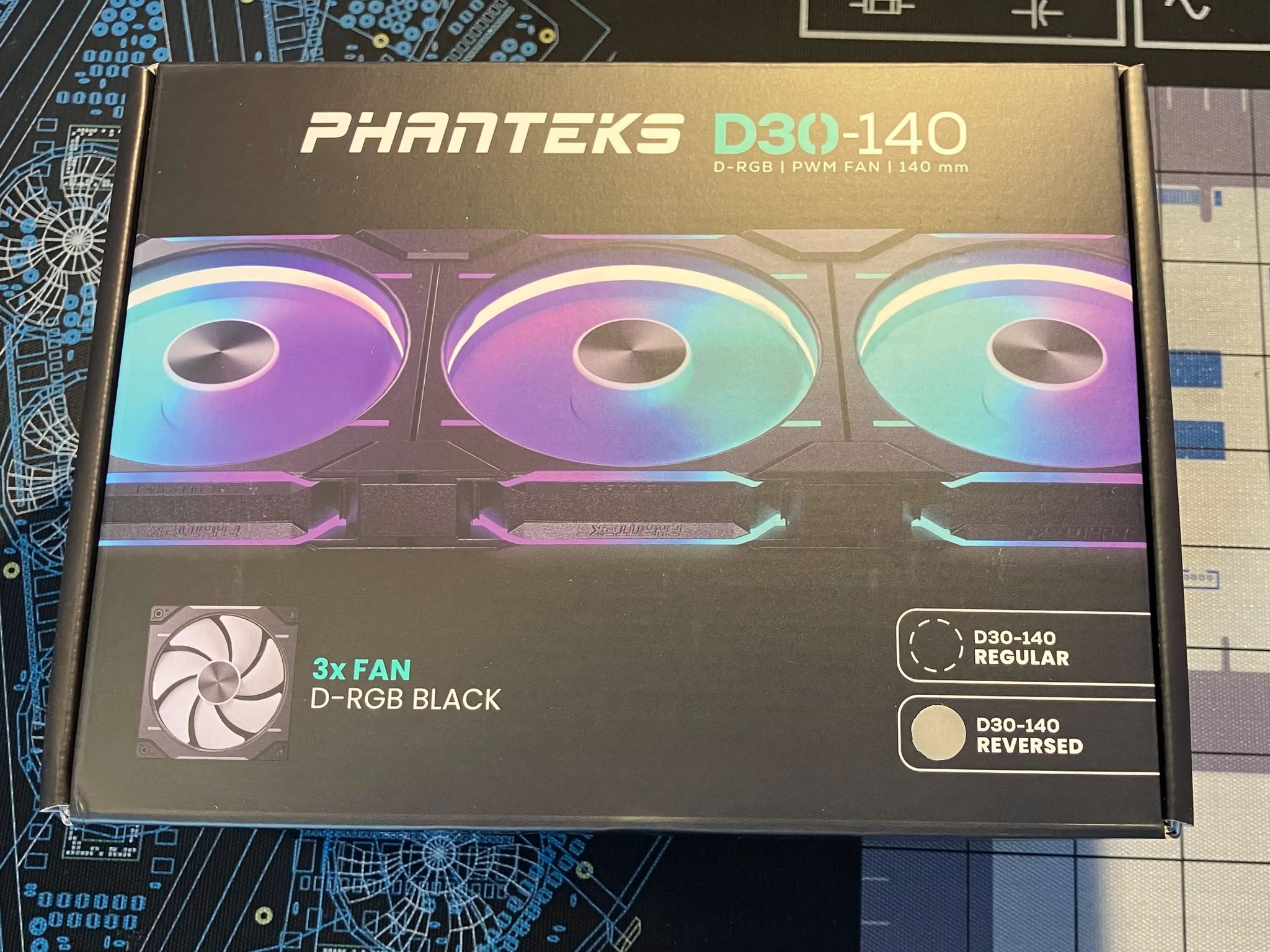 3-Pack Phanteks D30-140 Reverse Blade RGB Fans