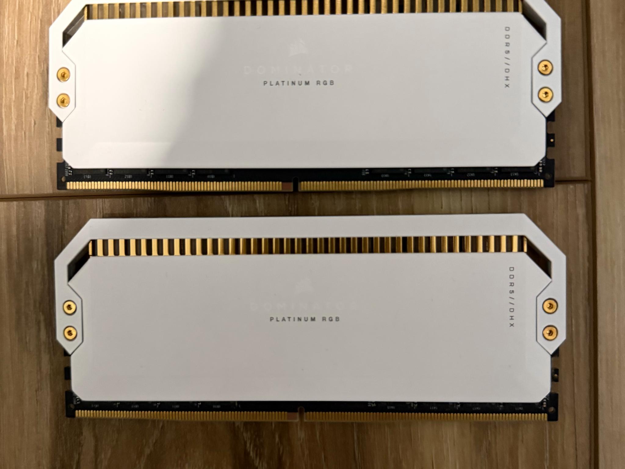 FREE SHIPPING Corsair Platinum Dominator 64gb DDR5(2x32)