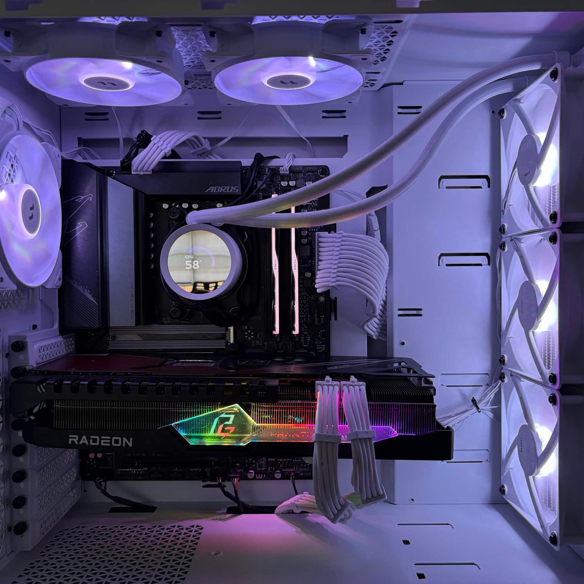 High-End Gaming PC (7800X3D + RX 7900 XT + 32gb DDR5)
