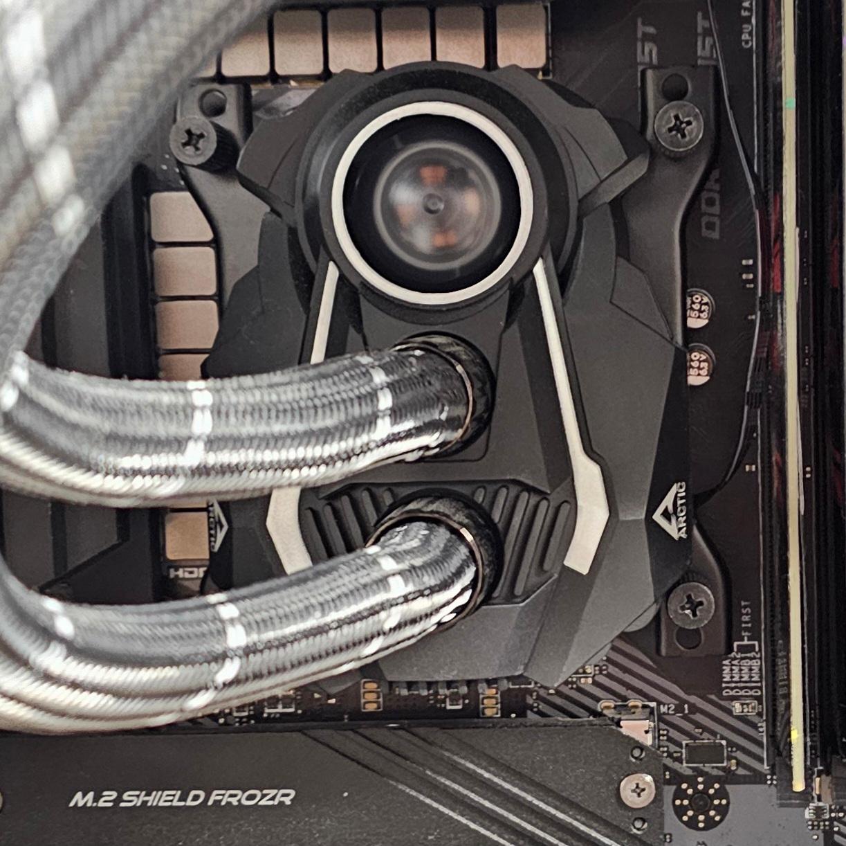 ARCTIC 240mm AIO CPU Liquid Cooler for Intel LGA1200