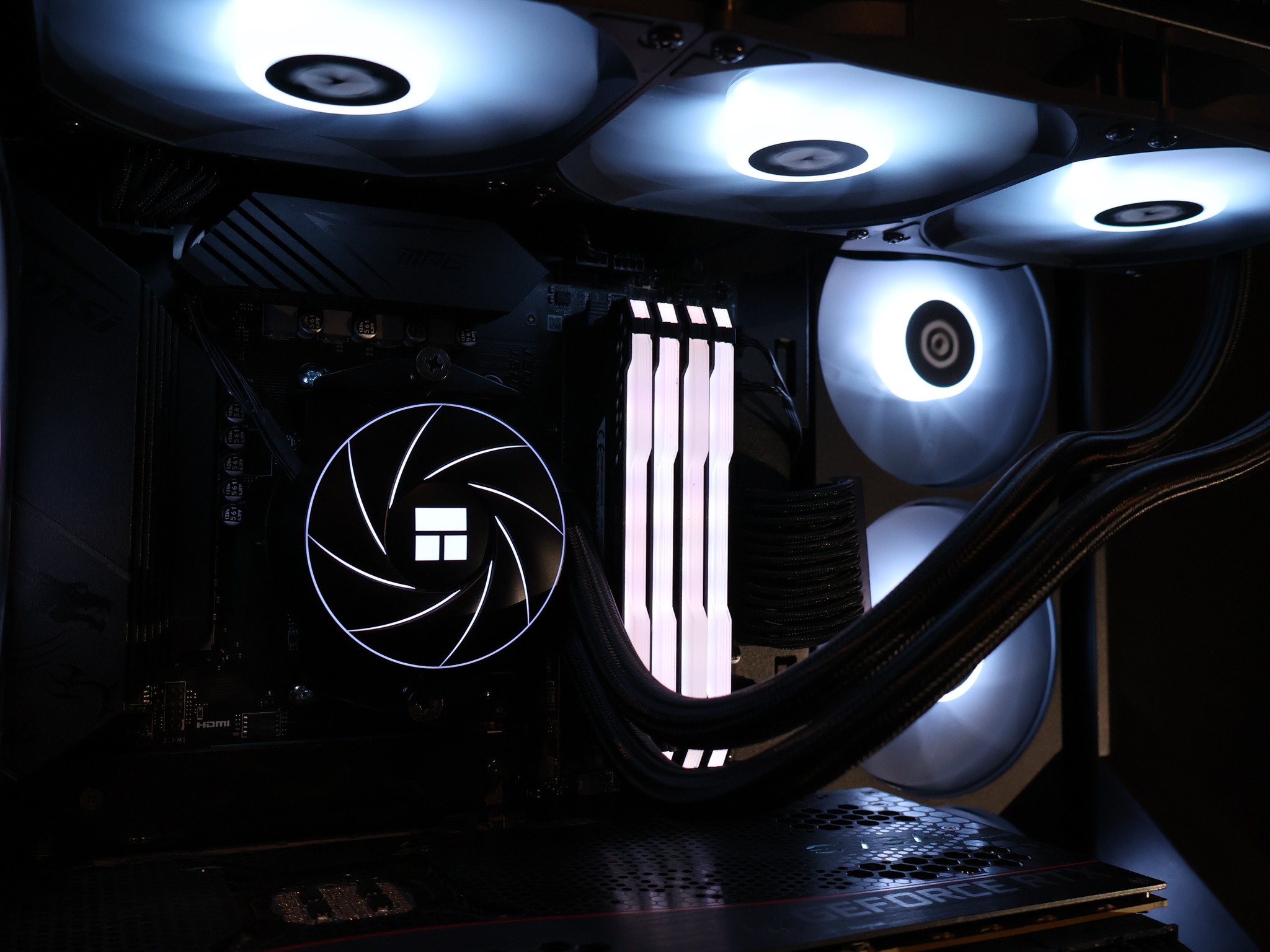 3080Ti | Ryzen 9 5900x | 32GB DDR4 | 1TB NVME | Custom Gaming PC