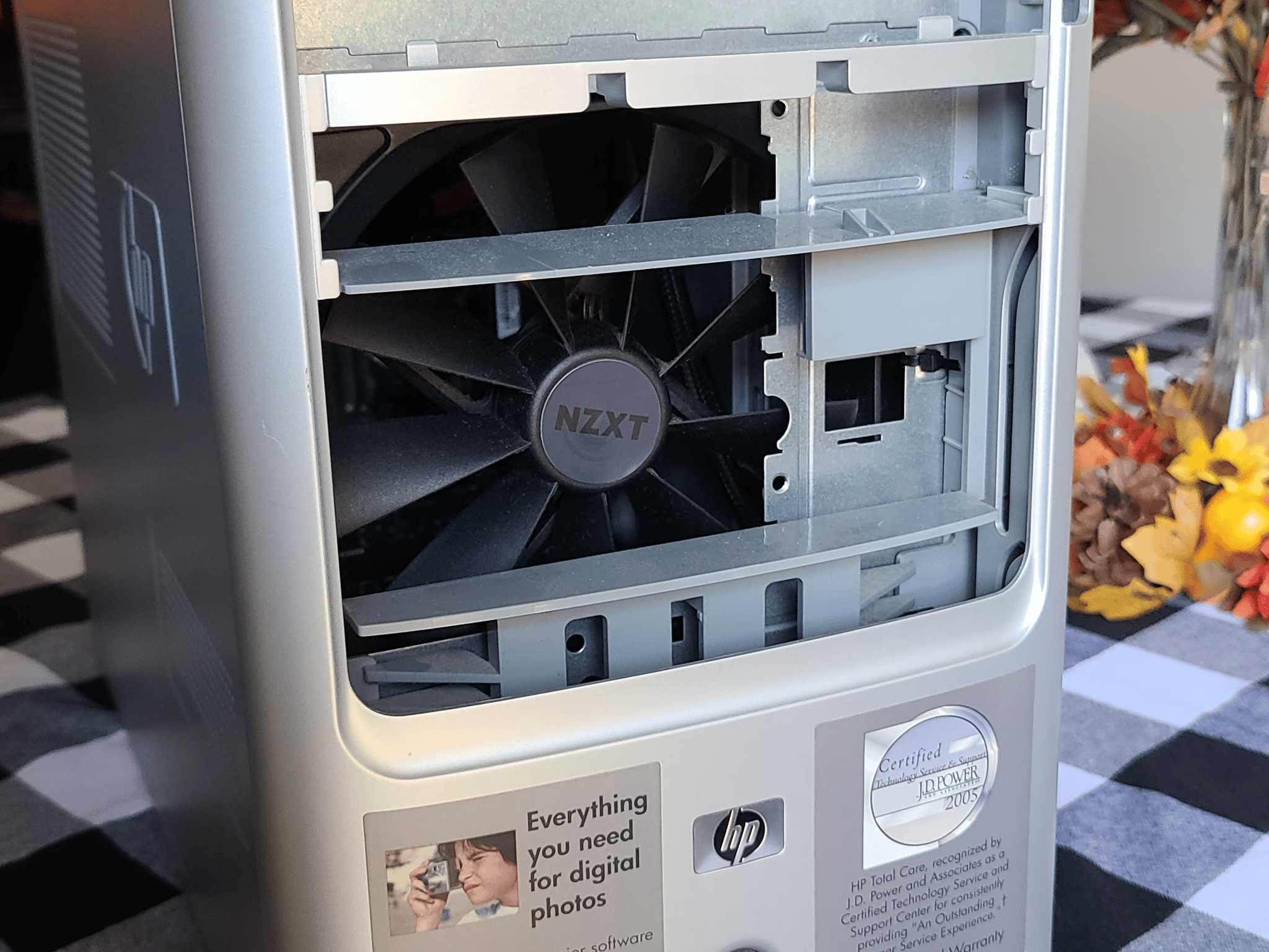 Custom Built Sleeper HP! Pentium G4560 + RTX 2070!