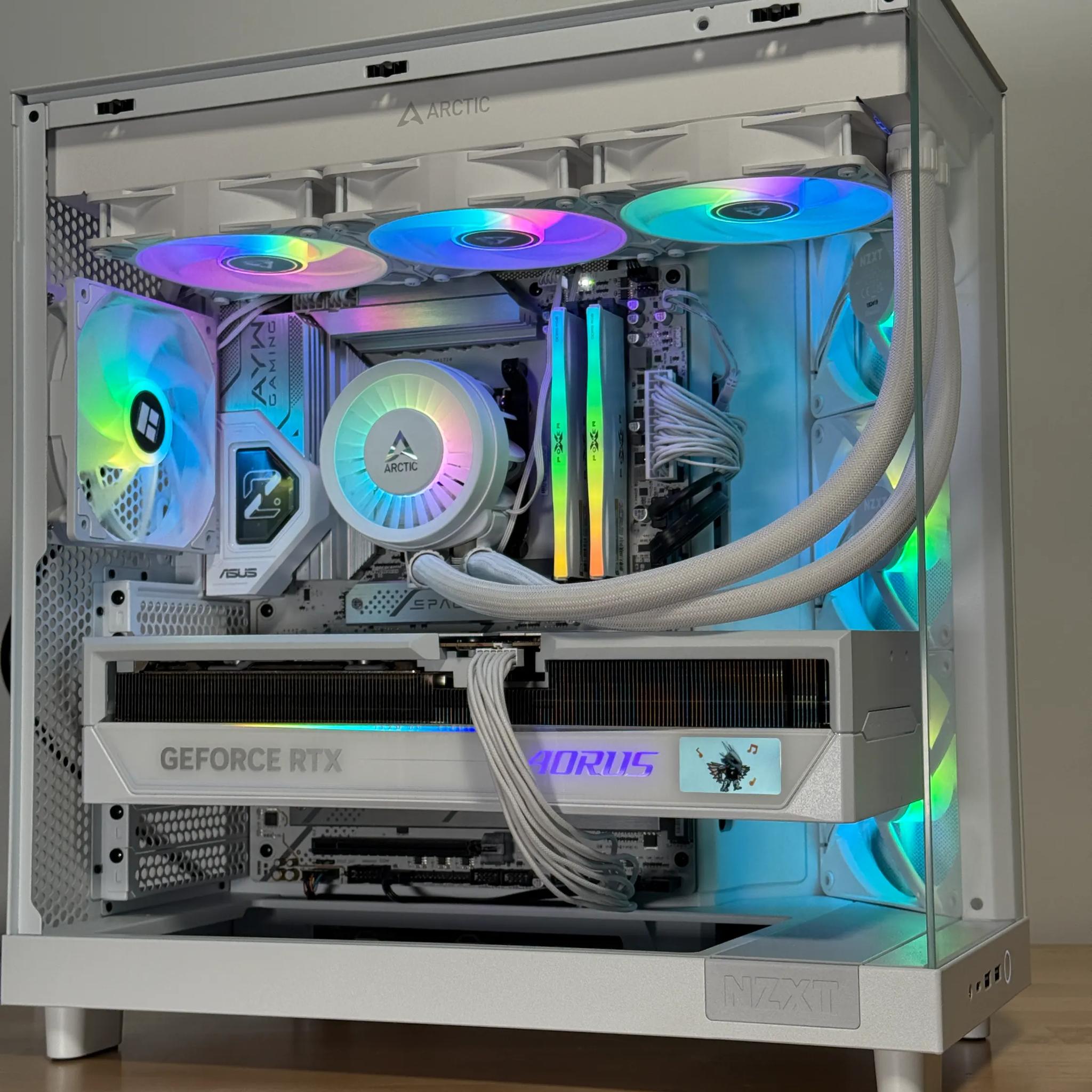 RTX 5090 Ryzen 7 9800x3d Whiteout Gaming PC