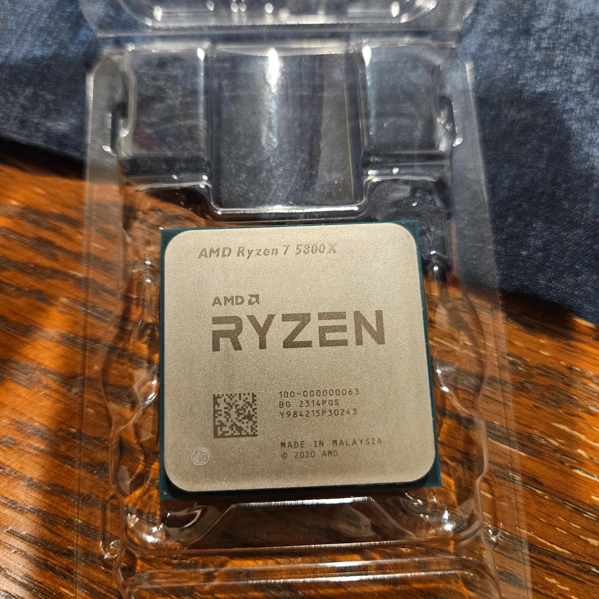 AMD Ryzen 7 5800x