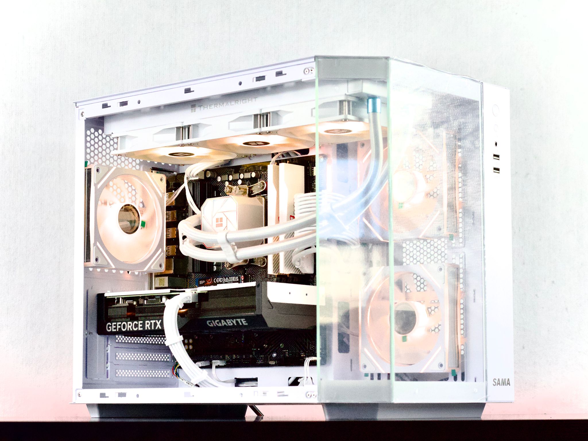 🐻‍❄️🌨️☃️ Gaming PC - RTX 4070 ❄️ Ryzen 5 7500F ❄️ 32GB DDR5 ❄️ 1TB NVMe SSD